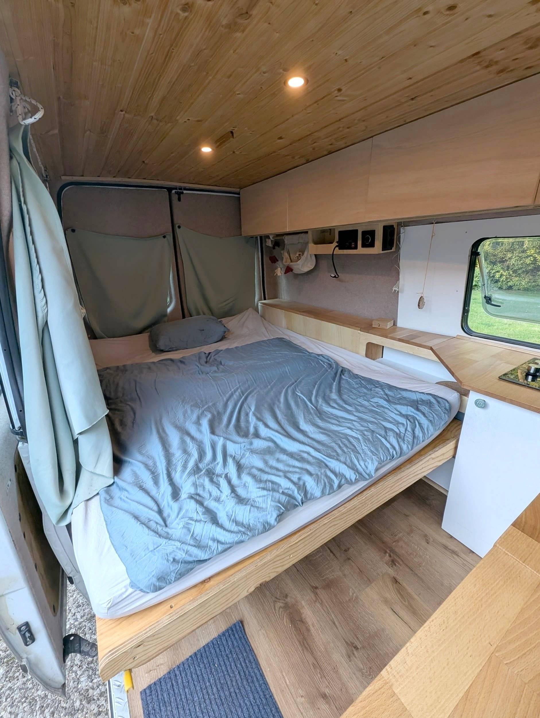 Couchages Ford Transit - Yescapa