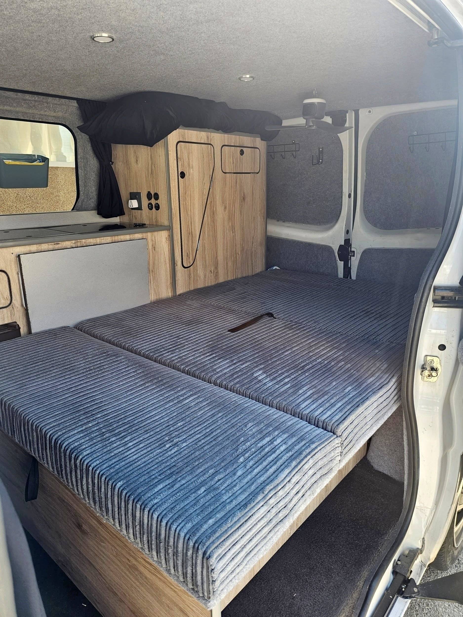 Schlafplätze Opel Vivaro - Yescapa