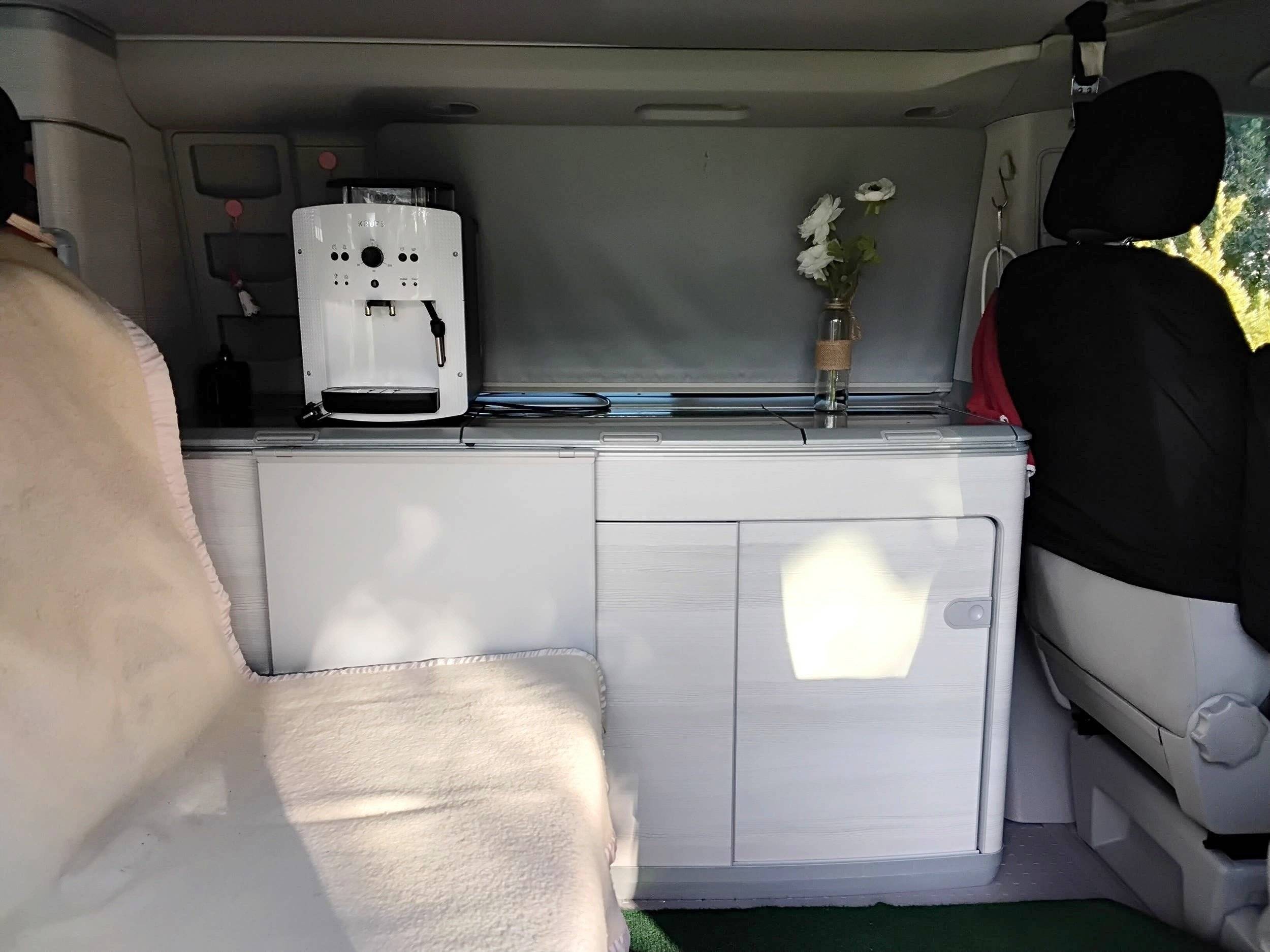 Coin cuisine Volkswagen Transporter T6 2,0 l 150ch - Yescapa