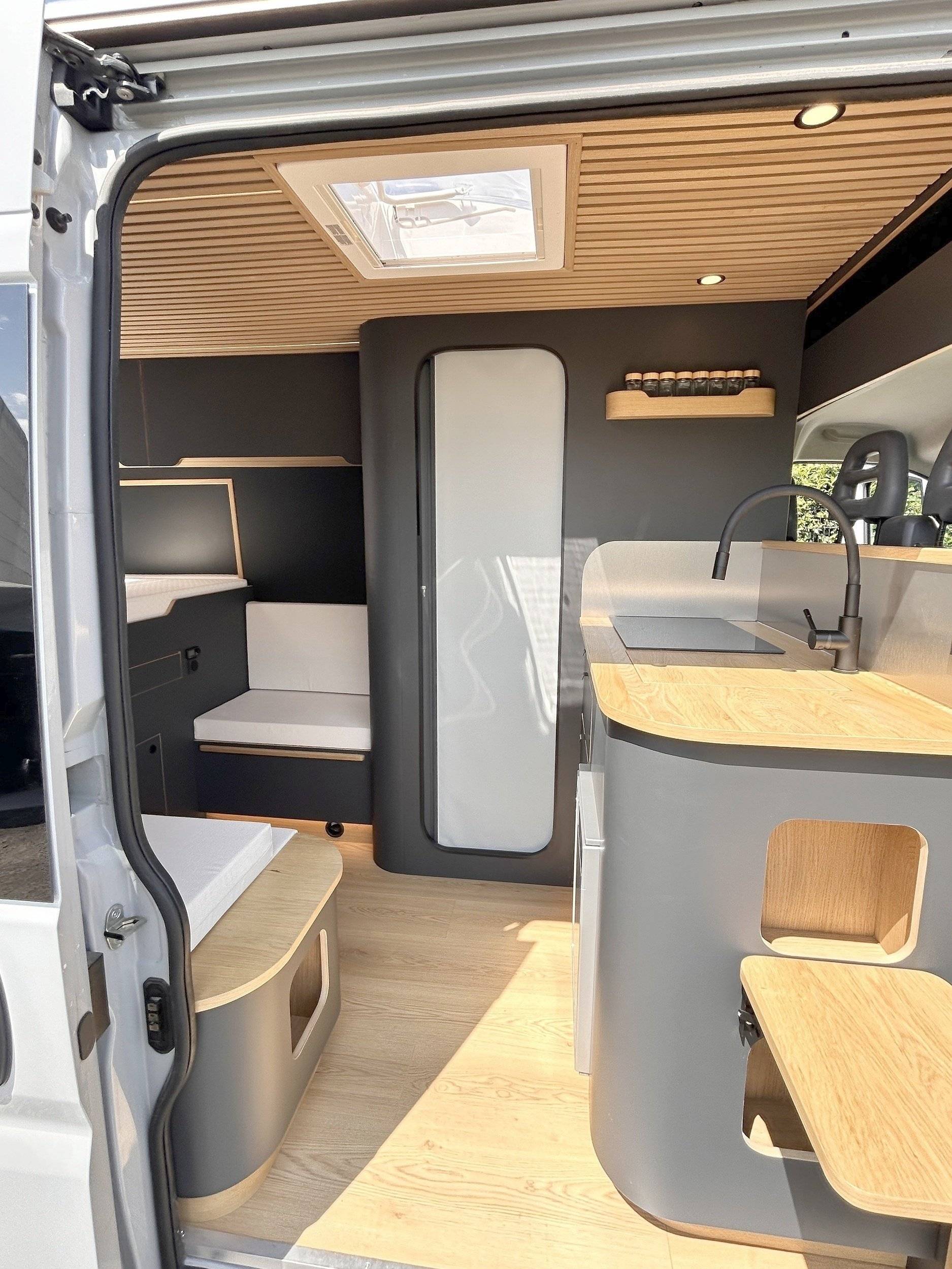 The Van Lab Fiat Multijet 2   2,3 L   150 CV