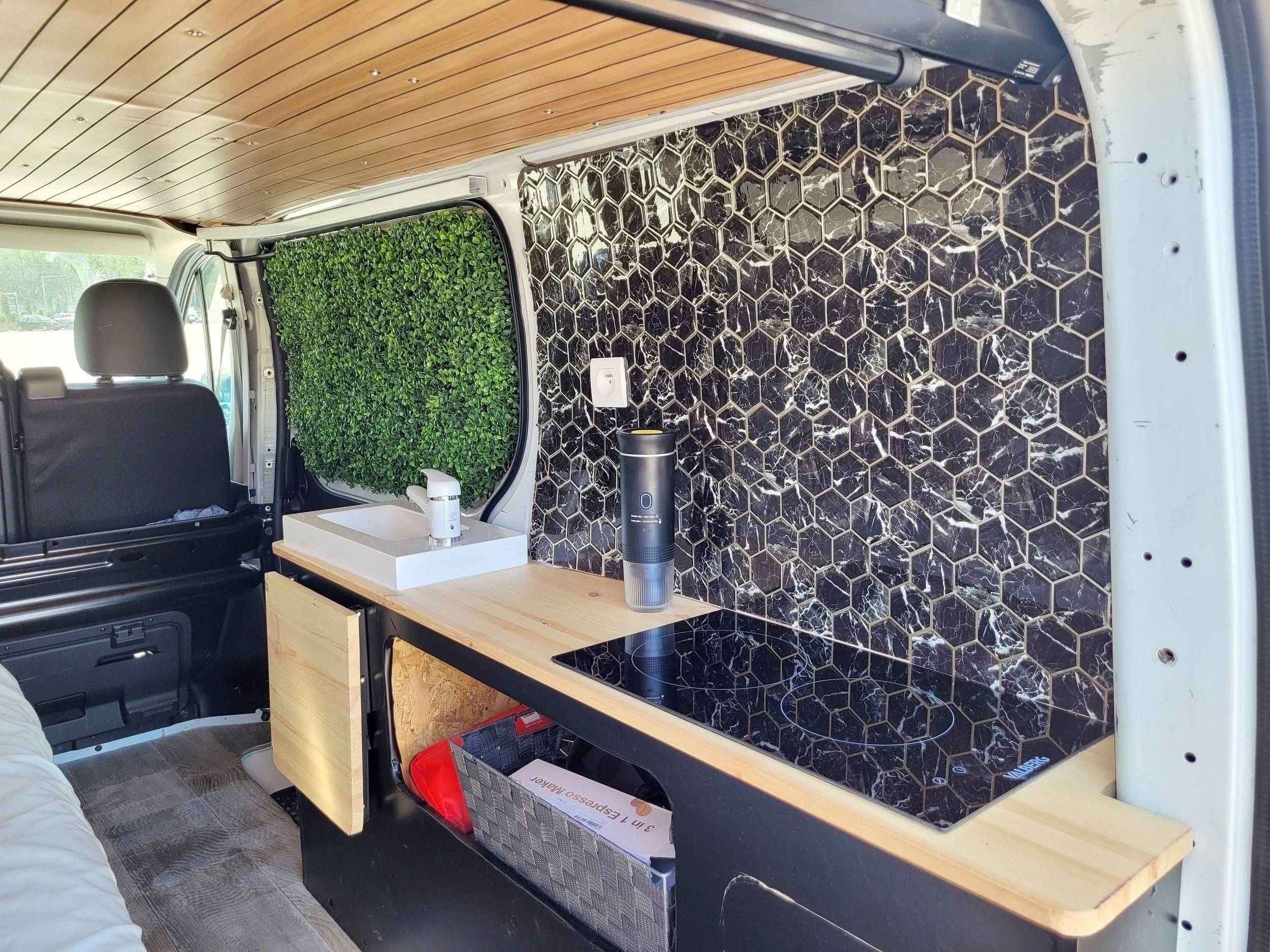 BJH RENAULT TRAFIC III 120 cv