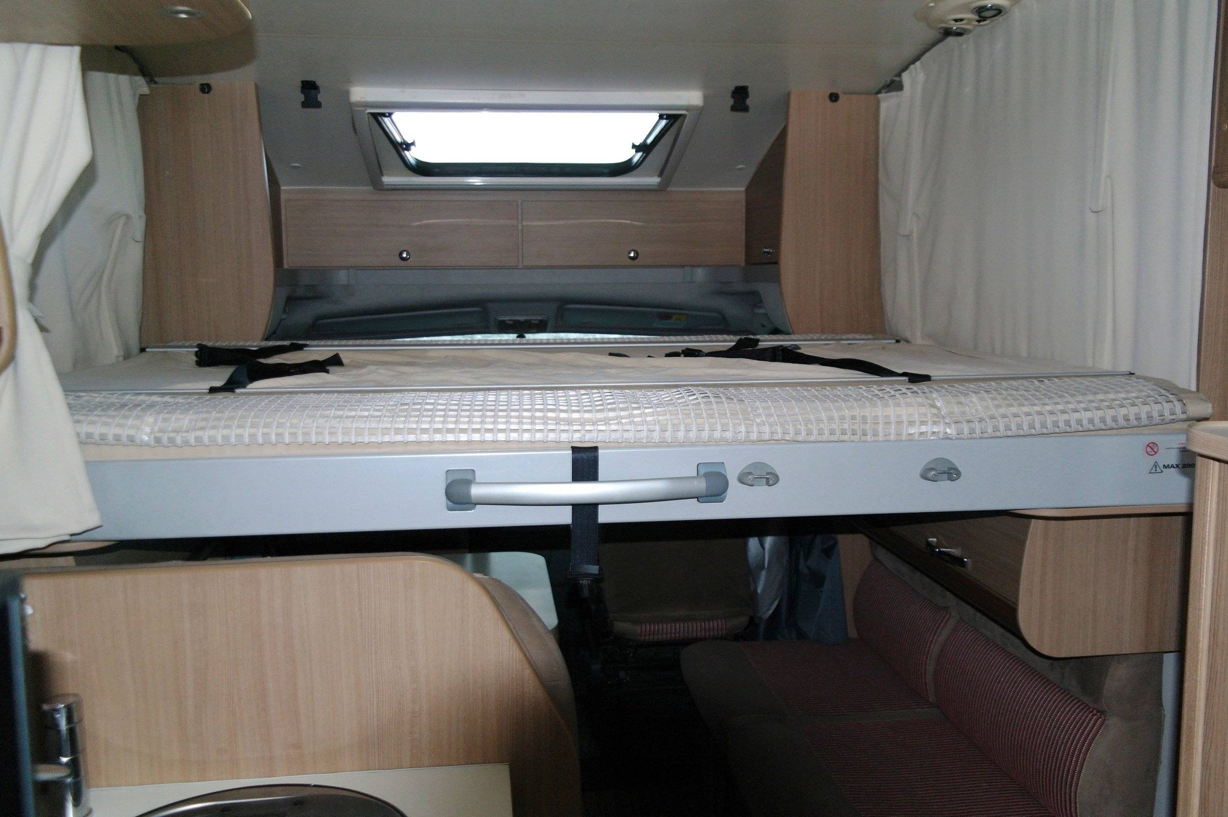Adria 2,3 l 130 ch.