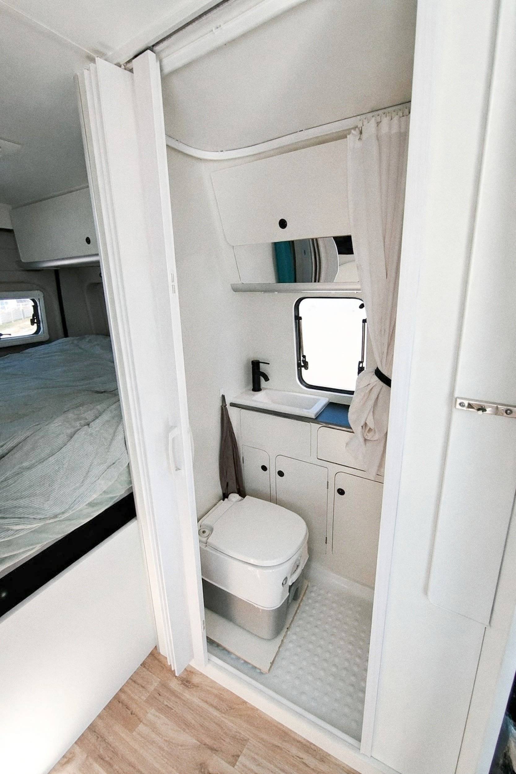Adria Twin 600 Sp