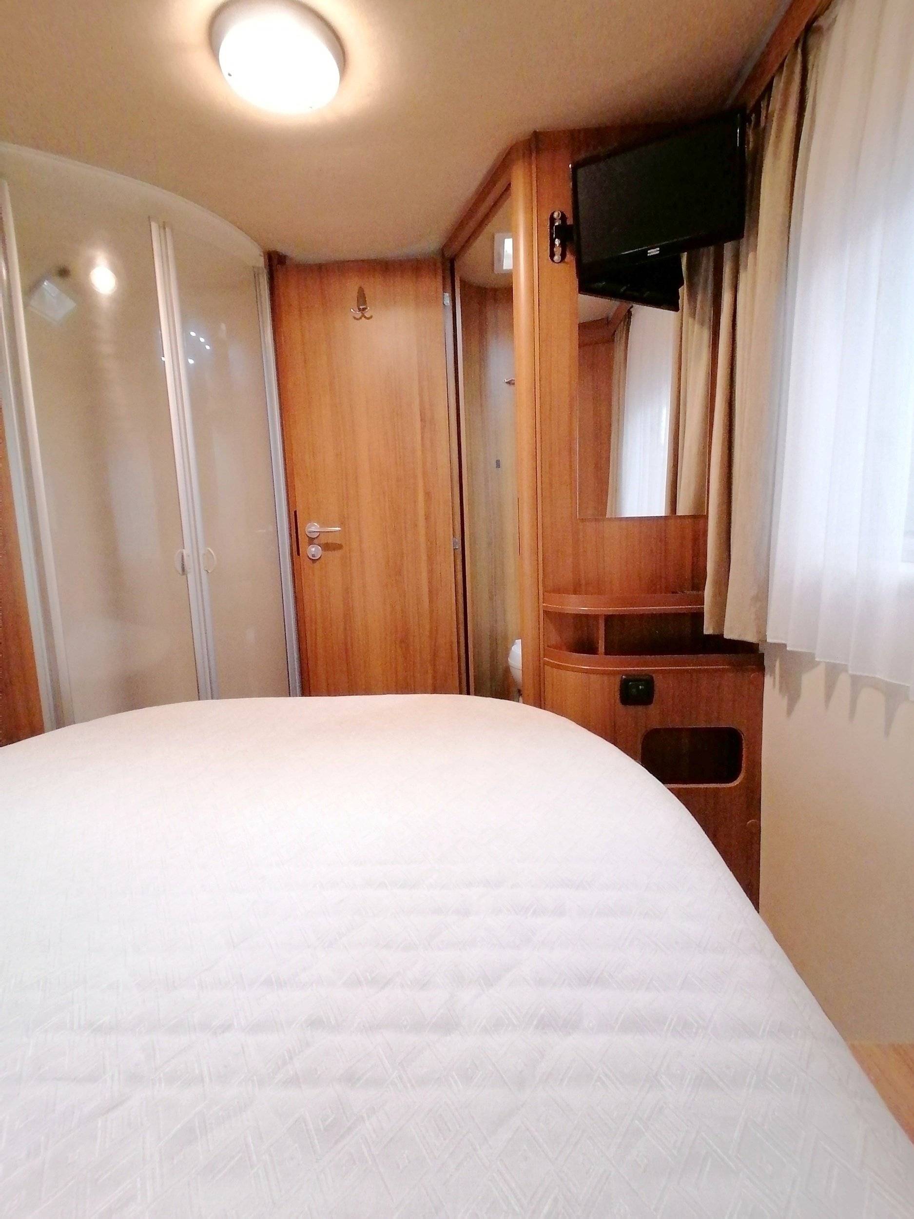 Eura Mobil Terrestra TT710