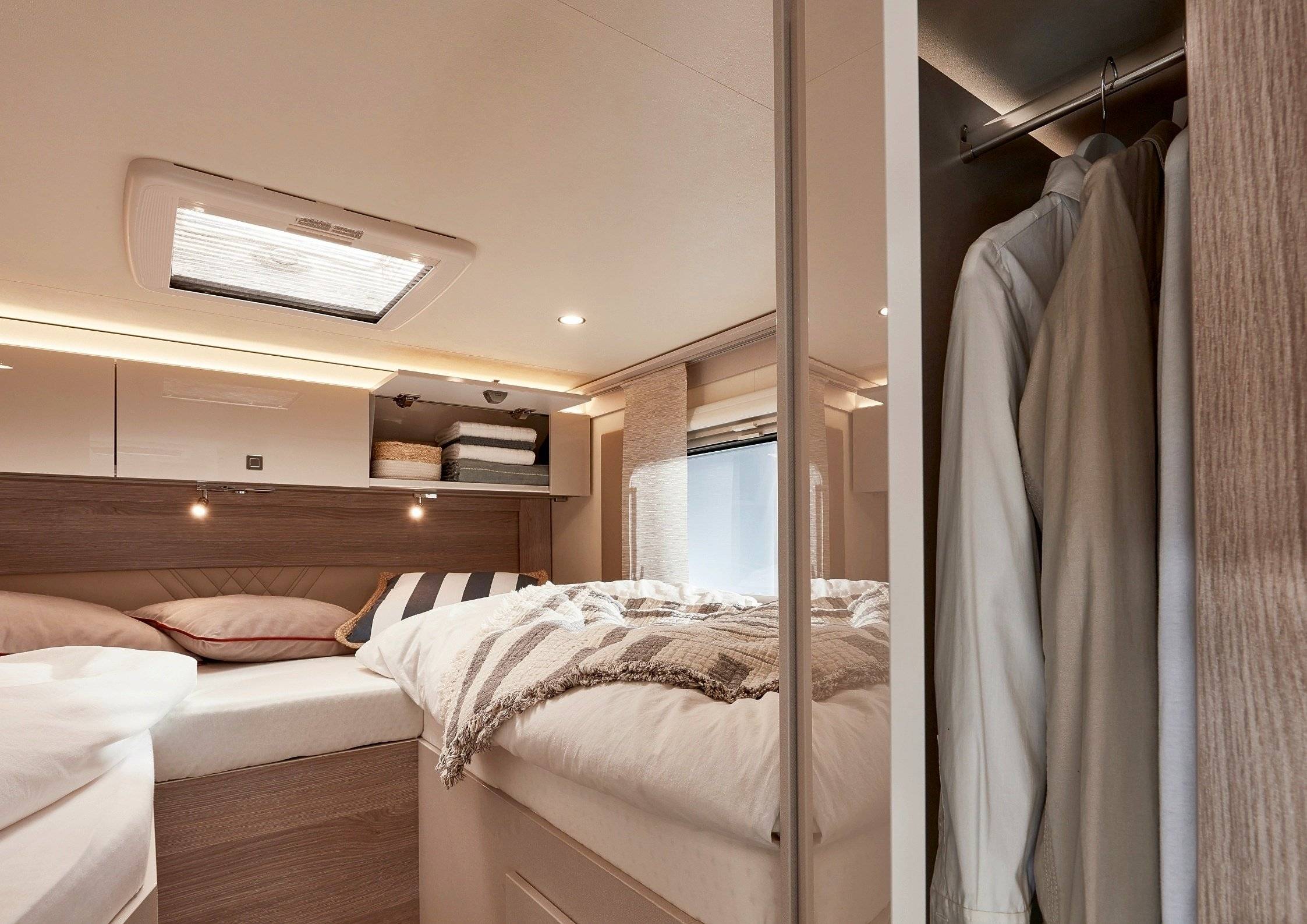 Bürstner Linéo T690