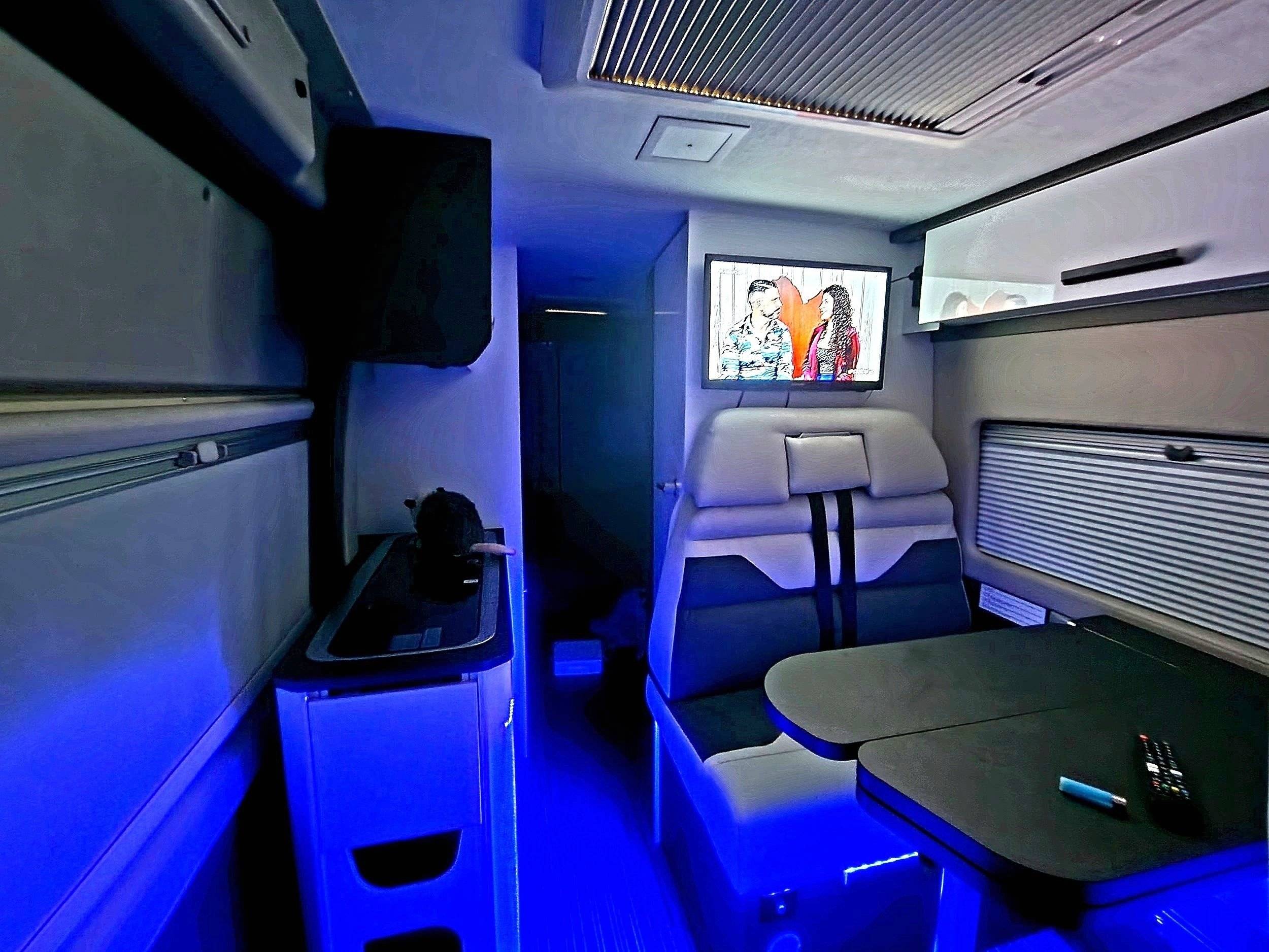 Mclouis Van 3 Maxi S-Line