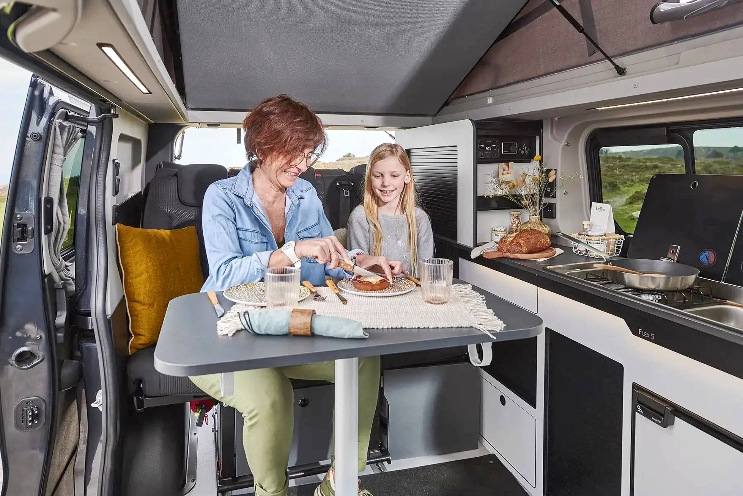 Coin repas Renault Renault Trafic - Yescapa