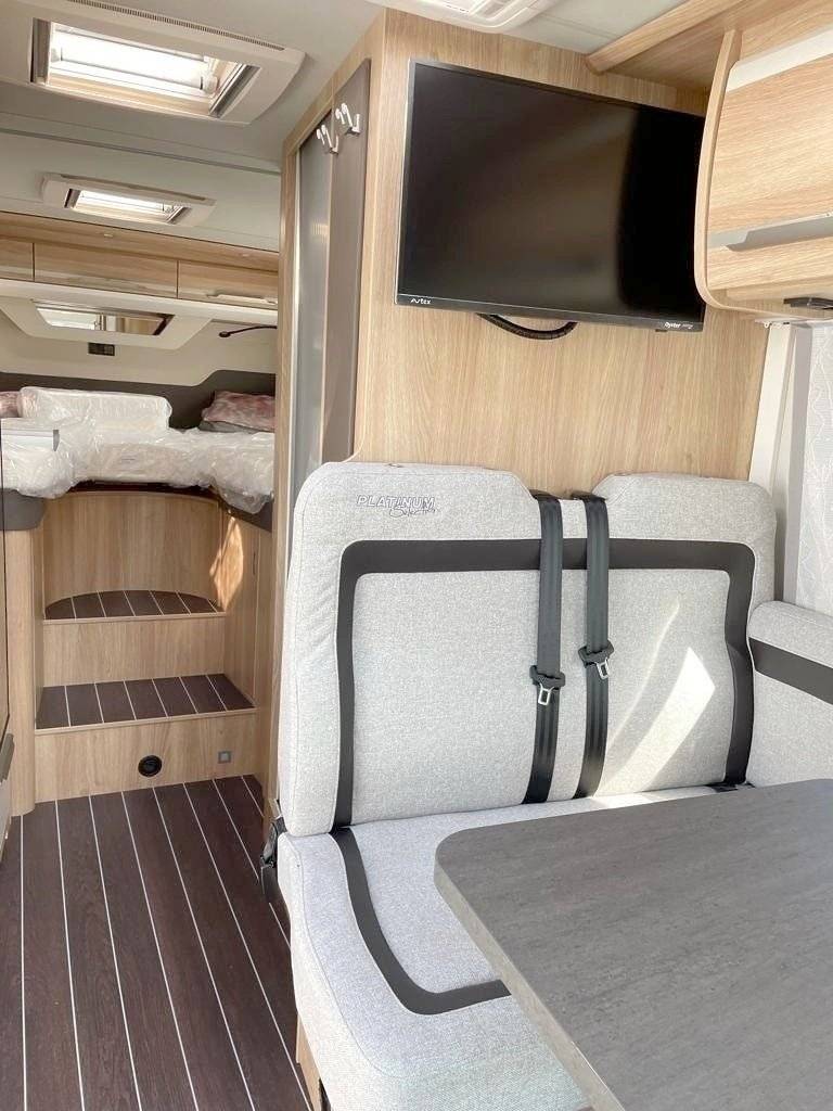 Knaus Sky TI Platinum Selection 650MEG