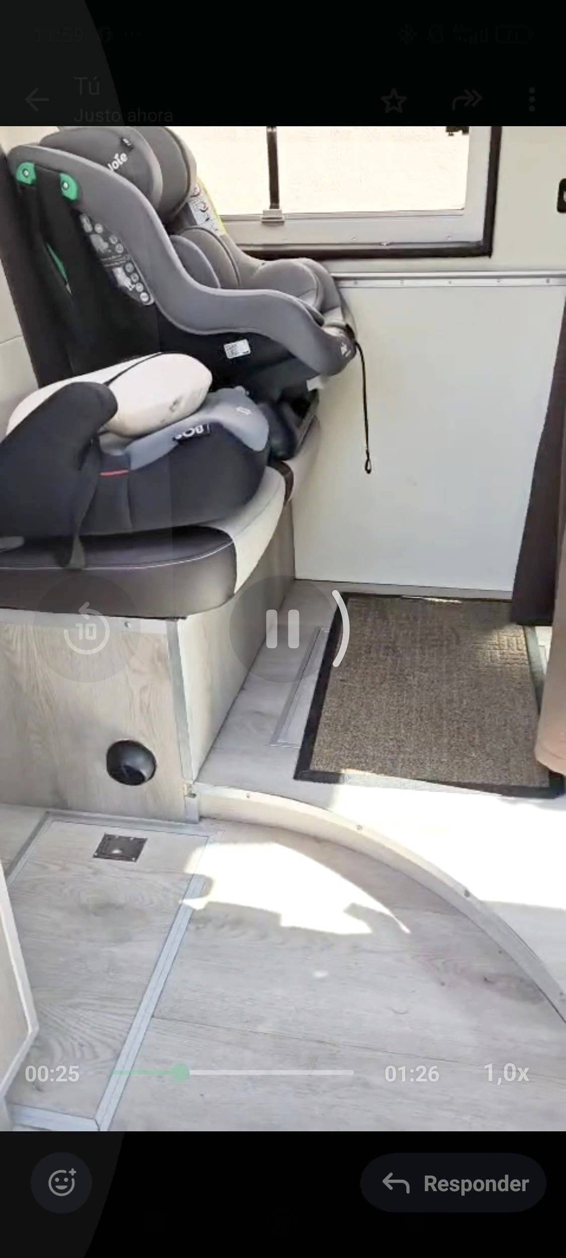 Cabina di guida Peugeot Boxer 2,2 l hdi 130 ch - Yescapa