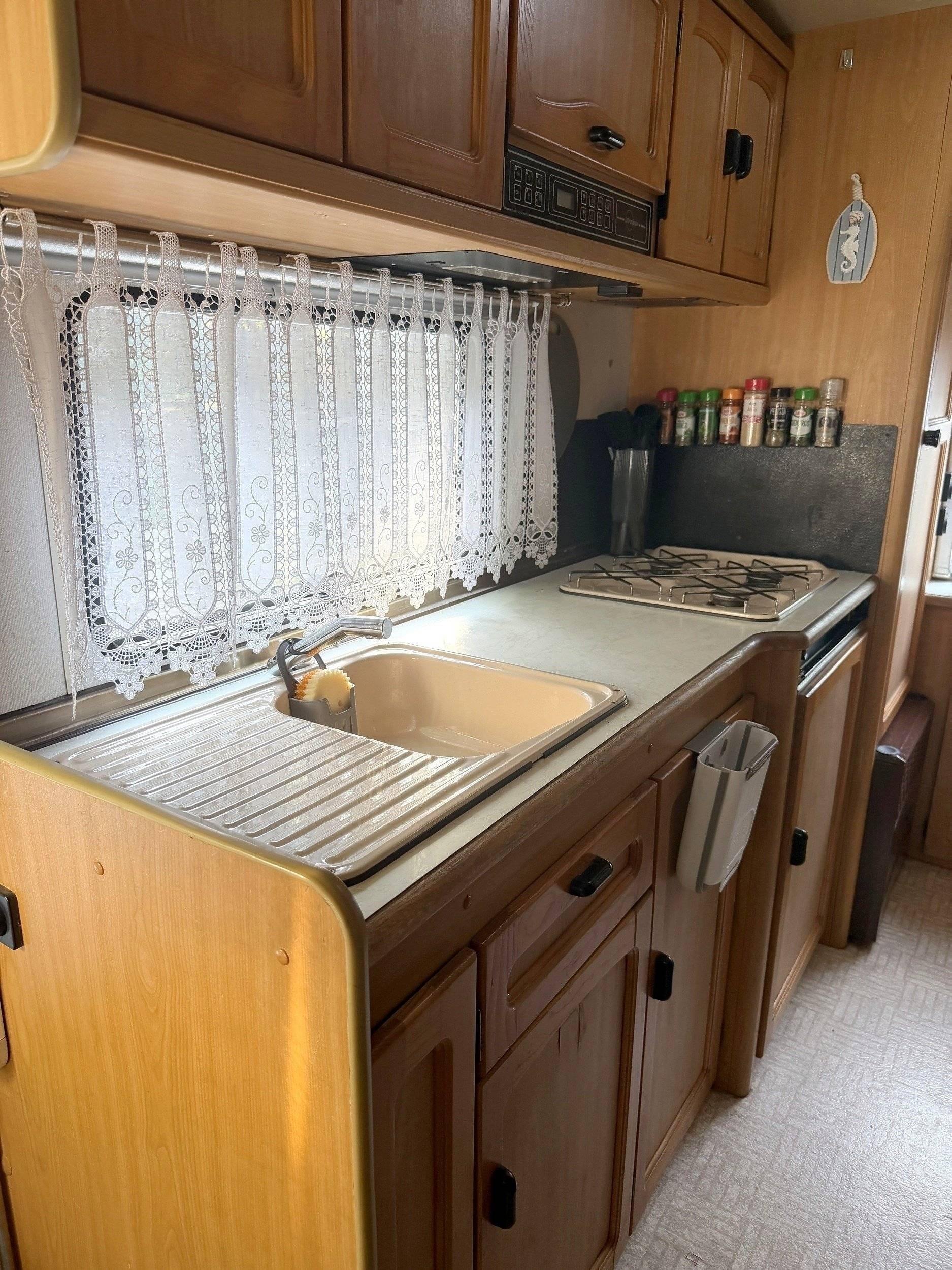 Bürstner Ducato 290