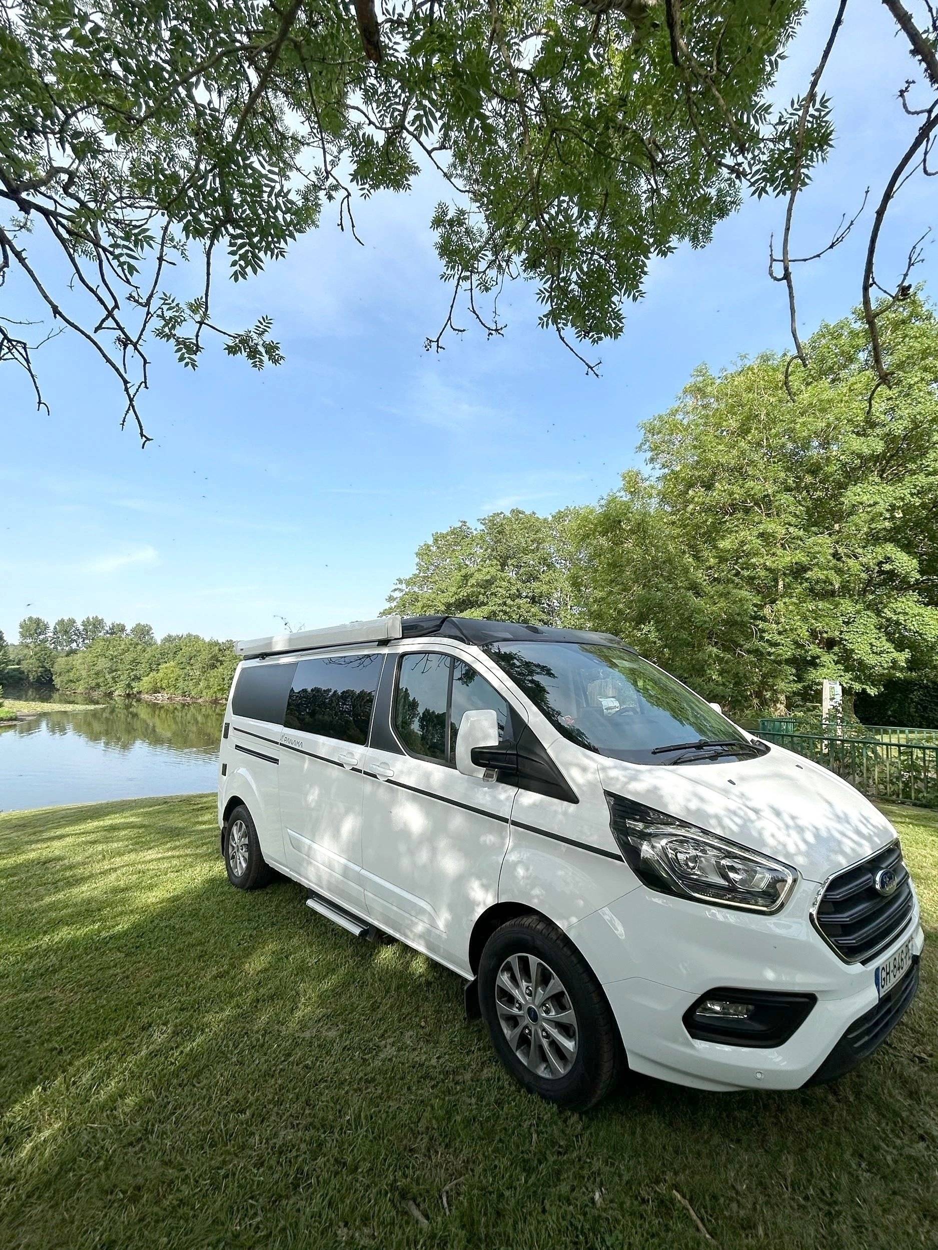 Ford Transit Custom 2,0 l 130 ch
