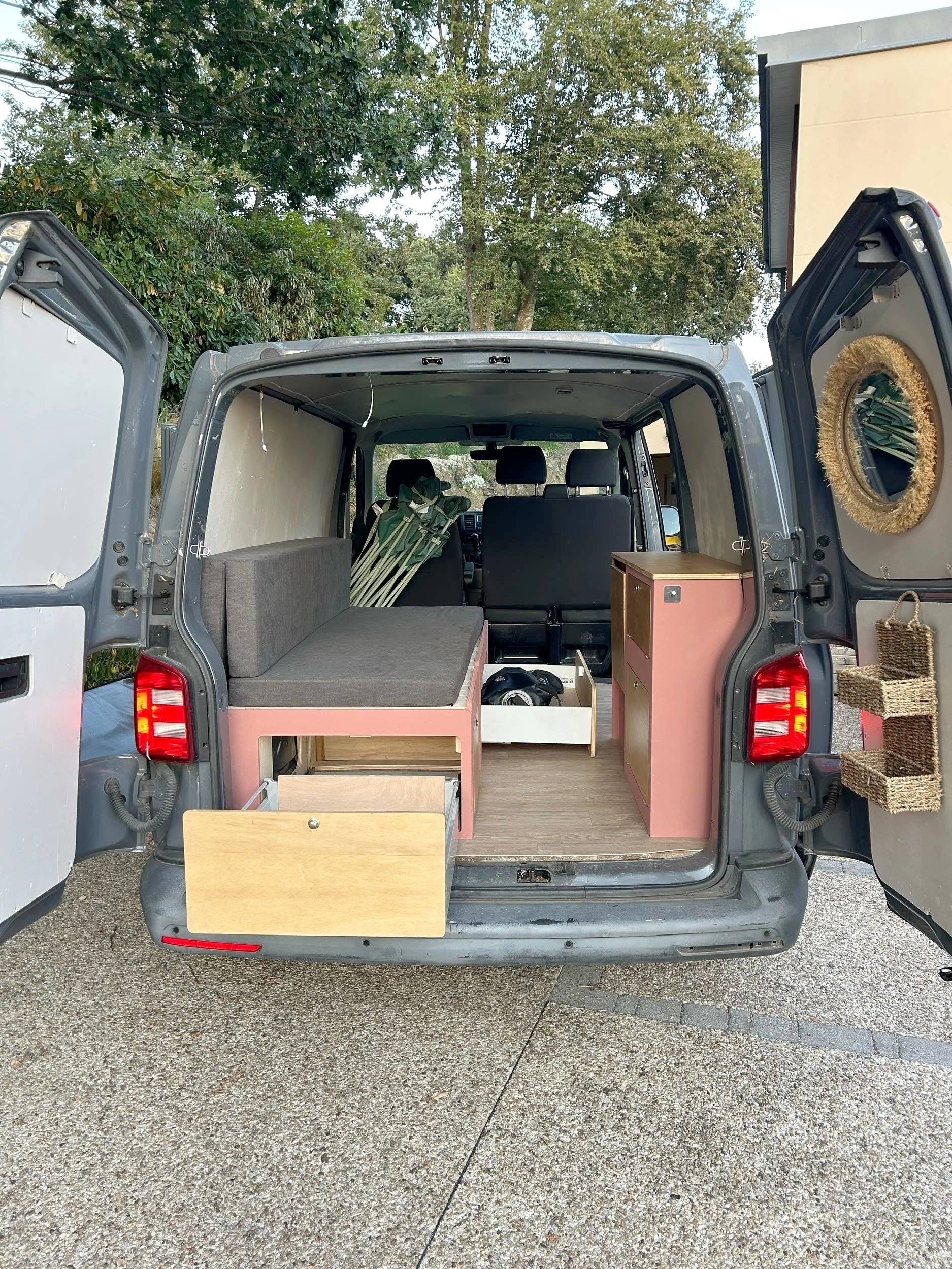 Volkswagen T6 2 l 102