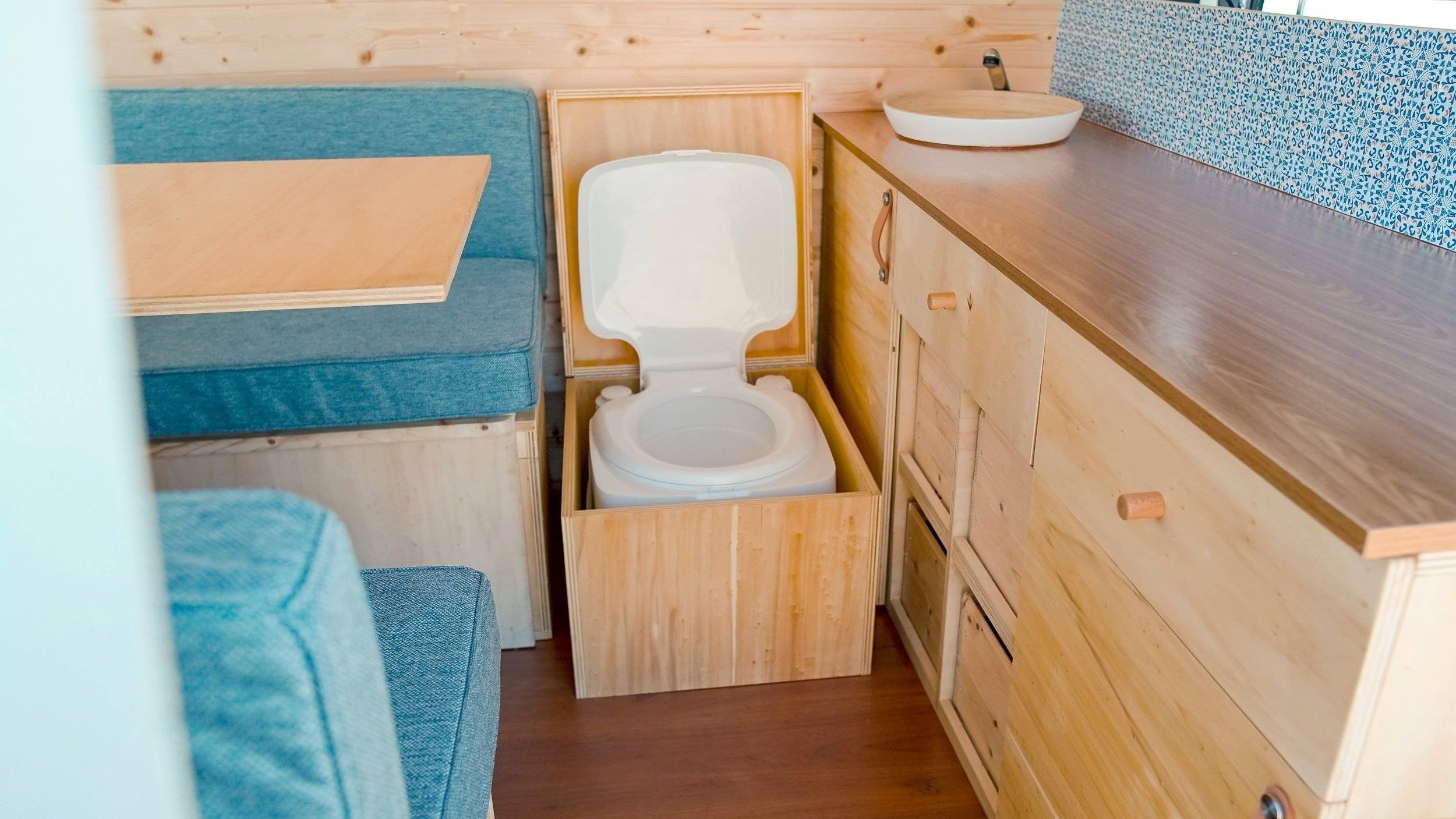 Campervan TOYOTA HIACE