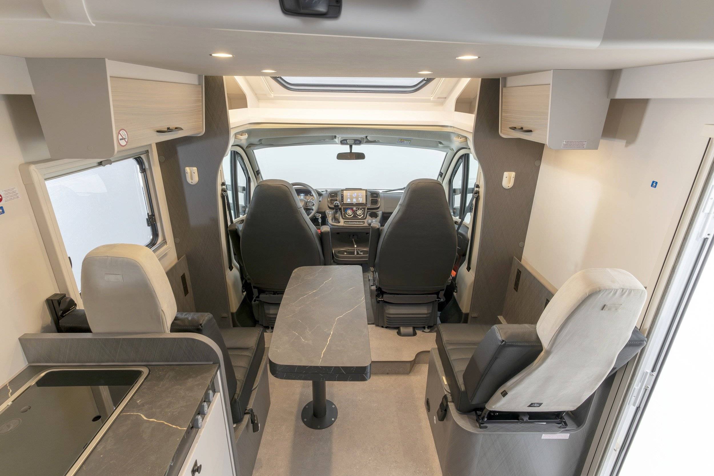 Sonstiges Eu Comfort Long 4 Auto Select Eu Comfort Long 4 Auto Select - Yescapa