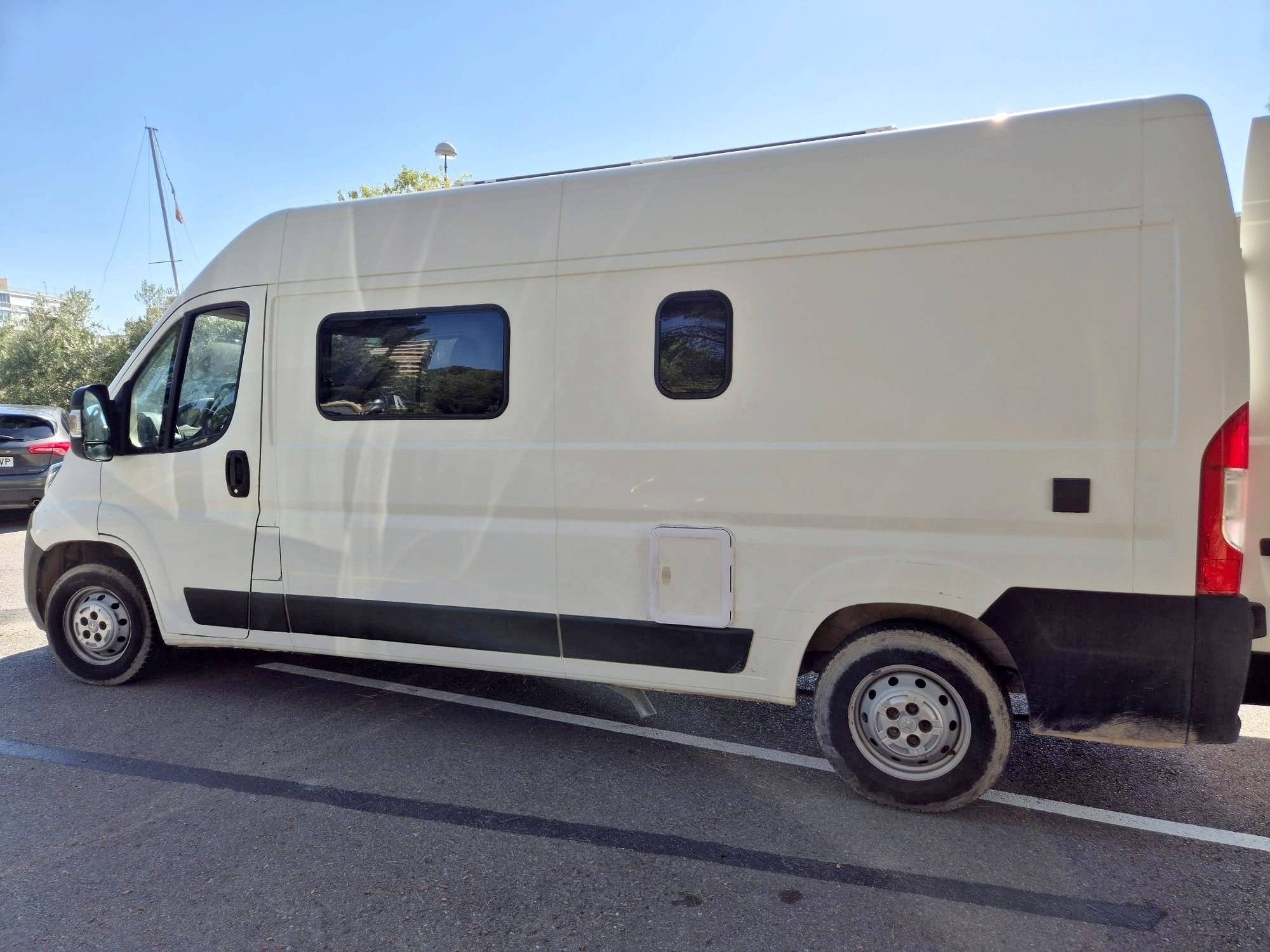 Peugeot Boxer 2,2 l 130 ch