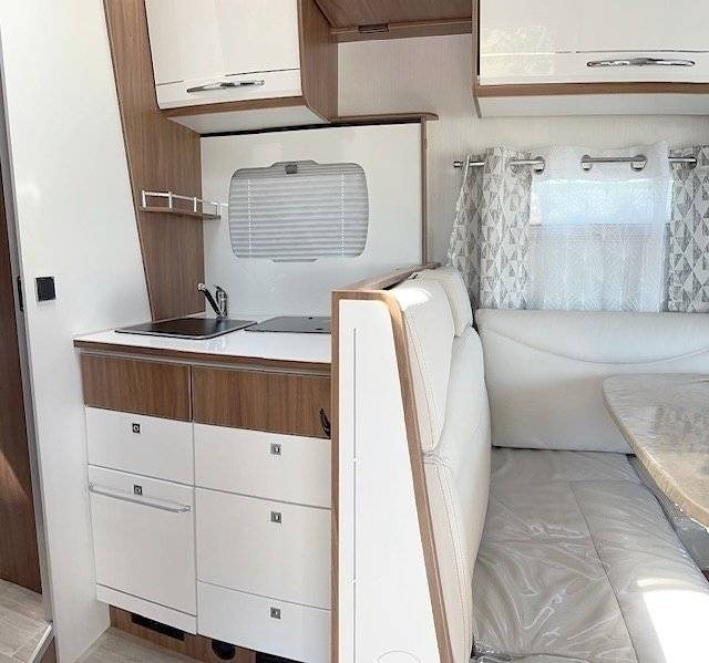 Pilote PILOTE Essentiel P706 C