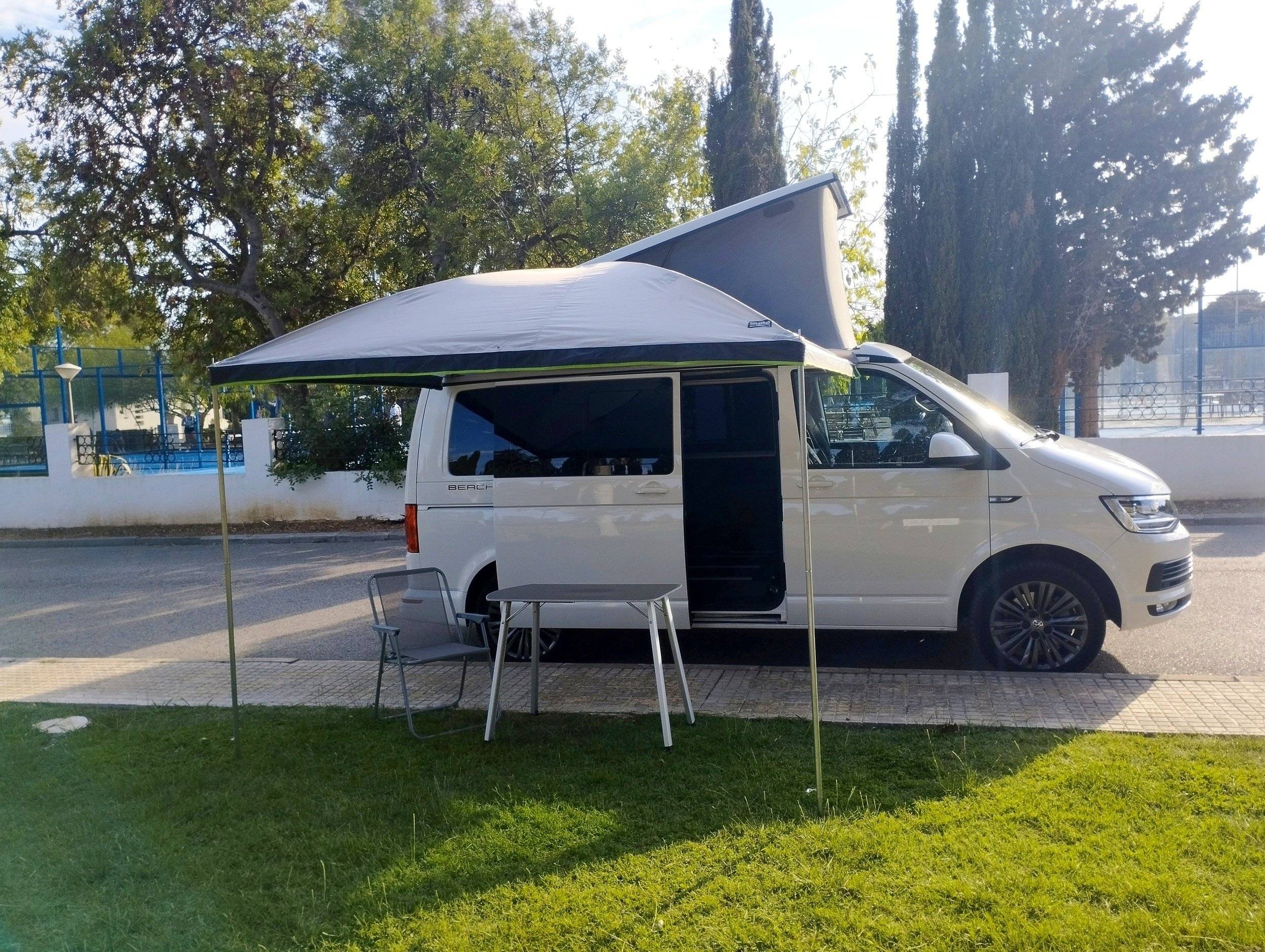 Volkswagen California Beach