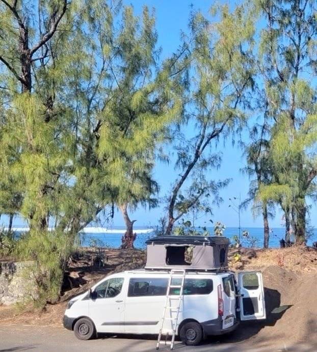 Custom 5 places Transit 2,2 l 125 ch