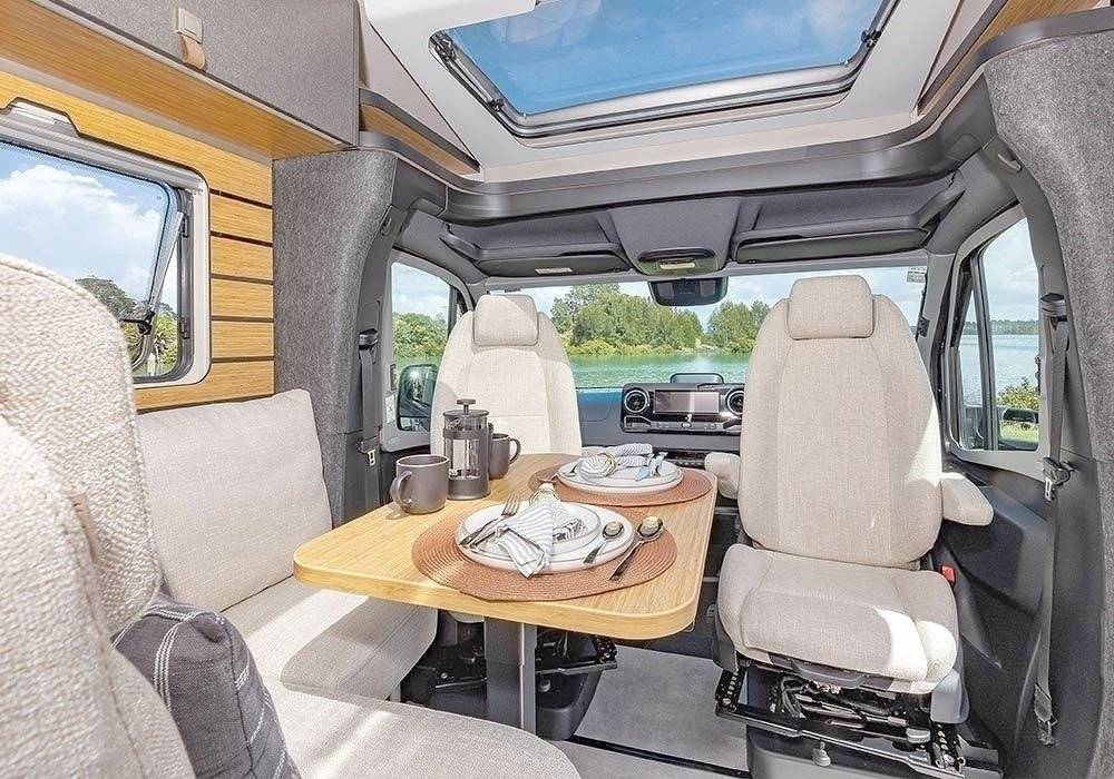 Coin repas Mercedes - Yescapa