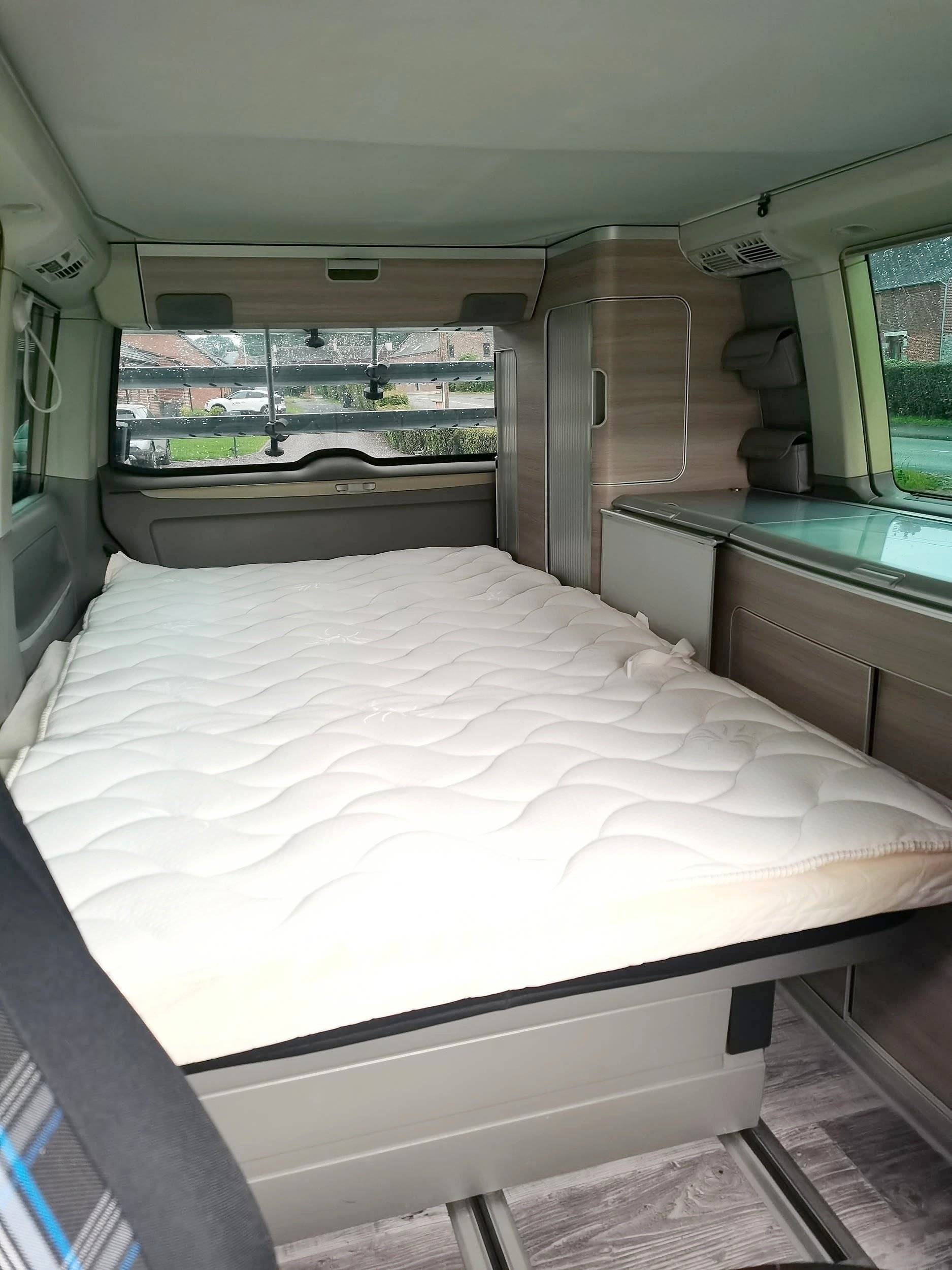 Westfalia Volkswagen T5 California 140ch