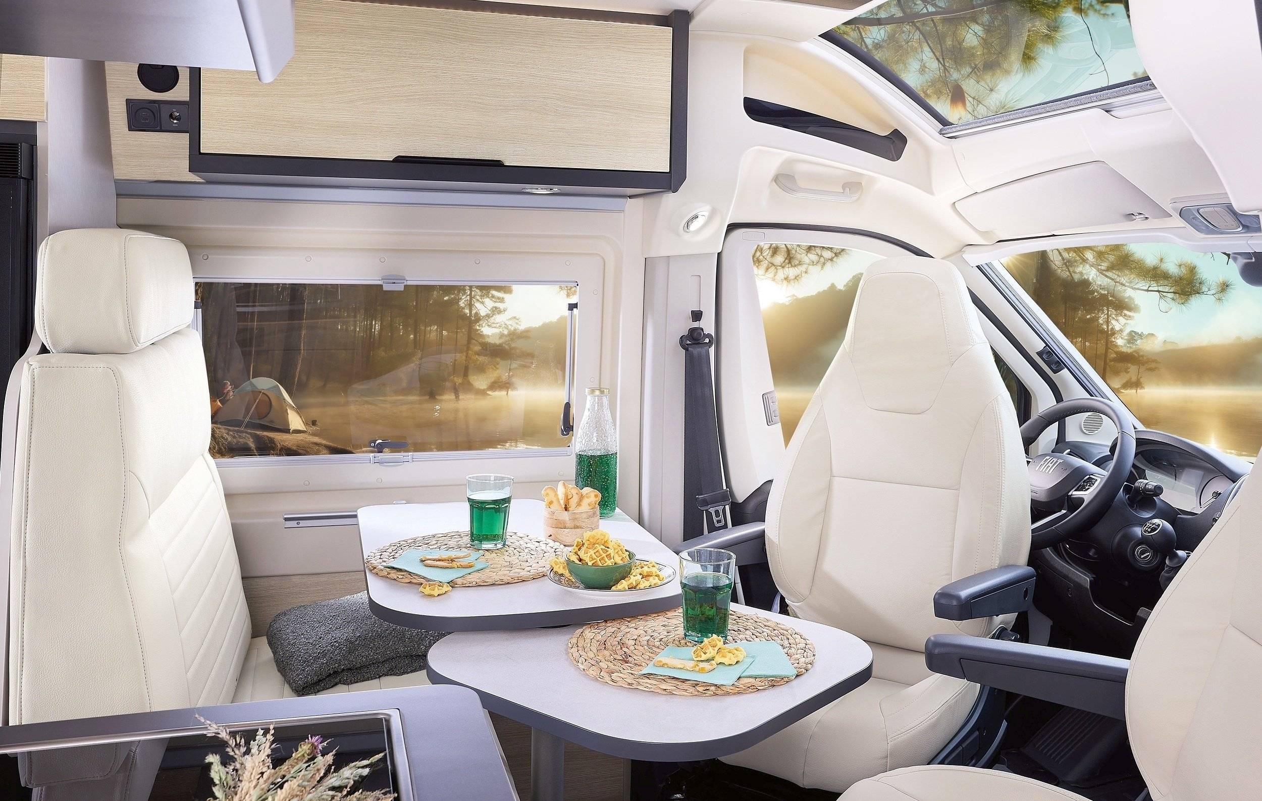 Couchages Peugeot boxer 2,2l HDI 120 ch - Yescapa