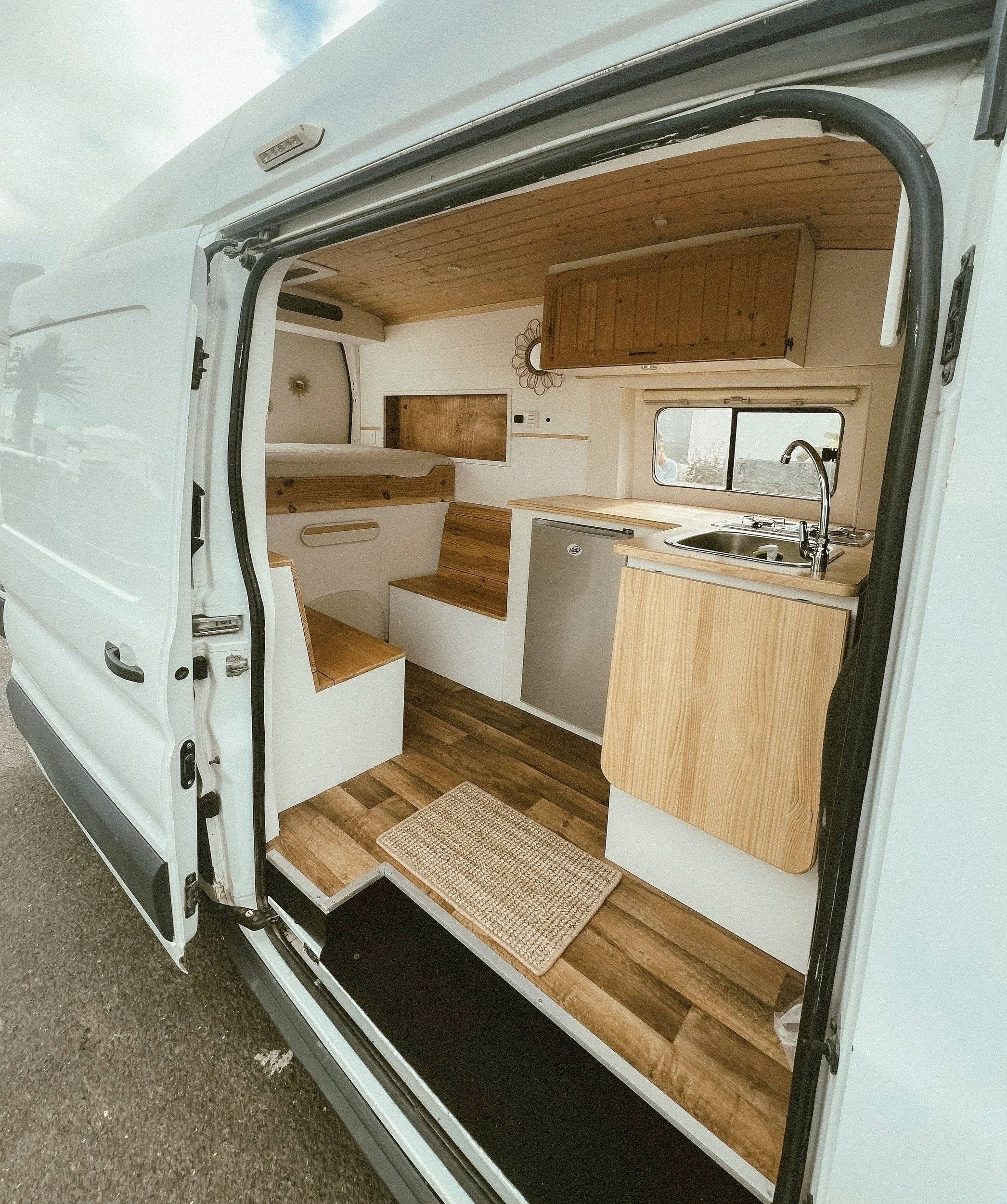 Ford Transit 2,4 l TDCi 140 ch.