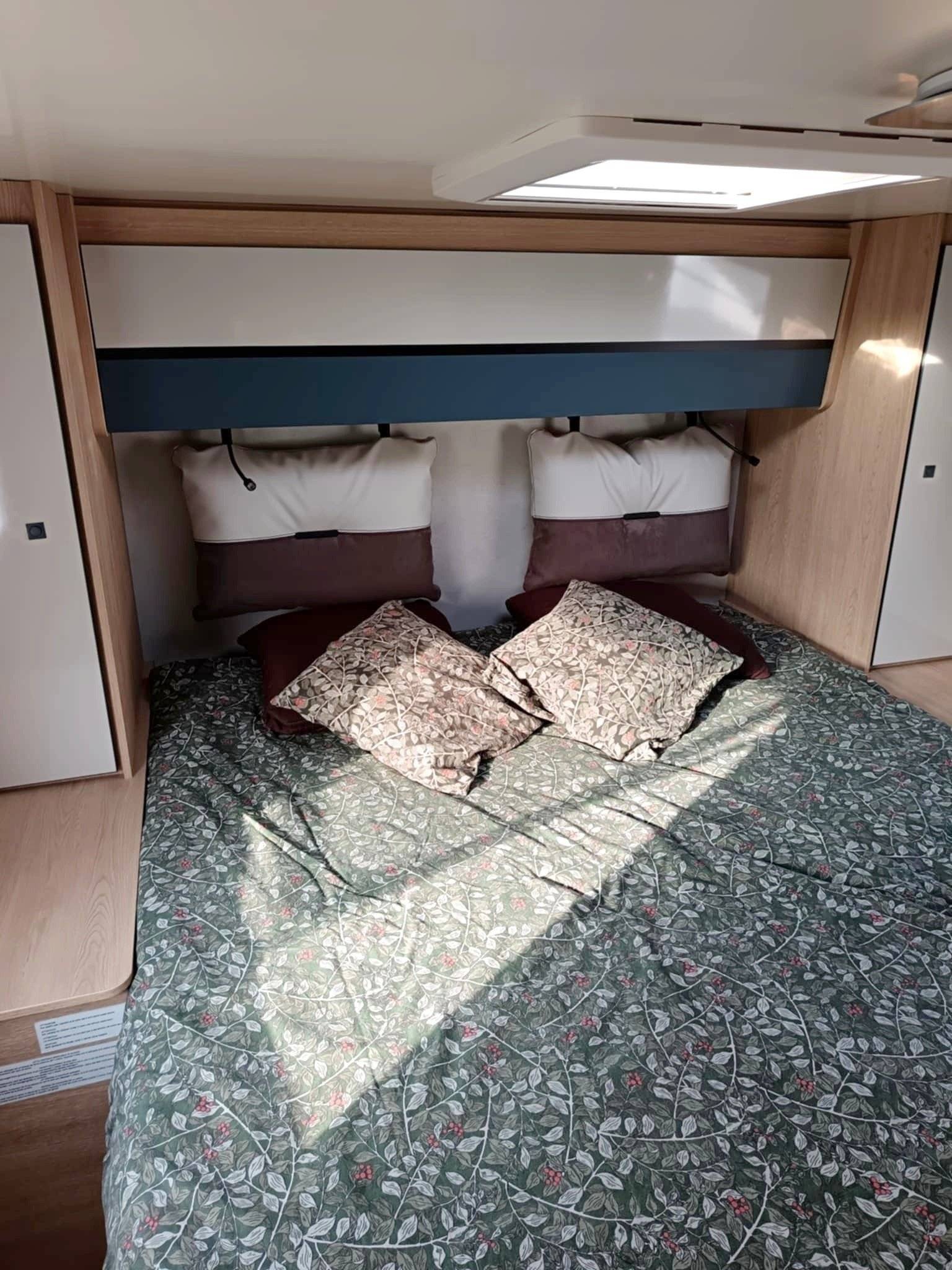 Couchages Ford ford transit - Yescapa