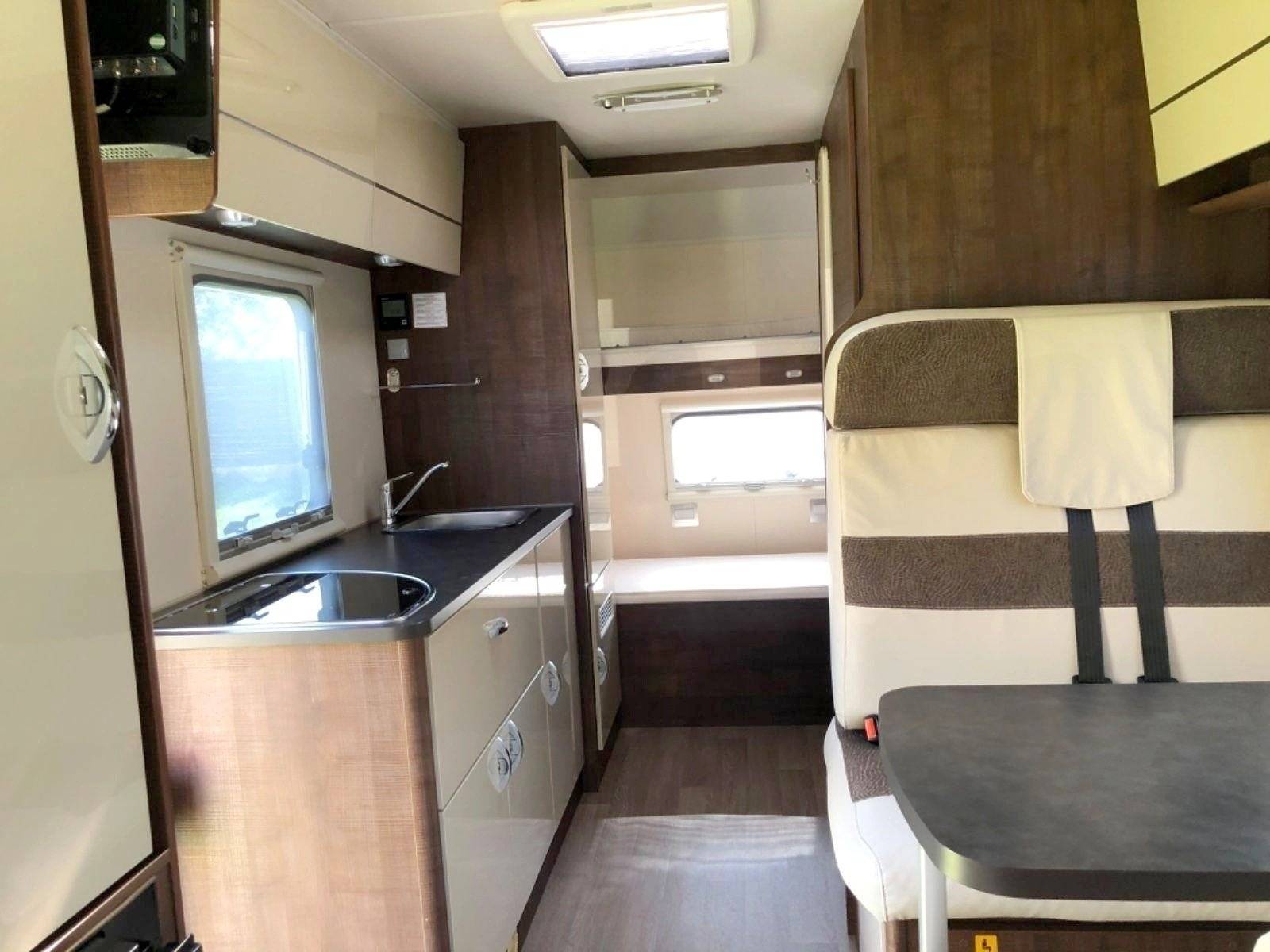 Dinette Fiat Fiat ducato - Yescapa