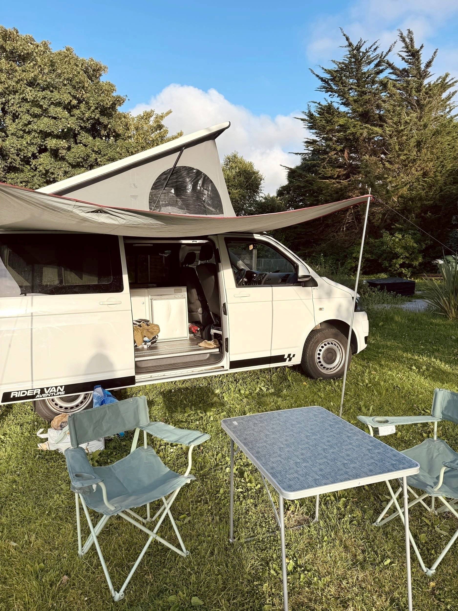 Volkswagen T5 2 l 102 ch