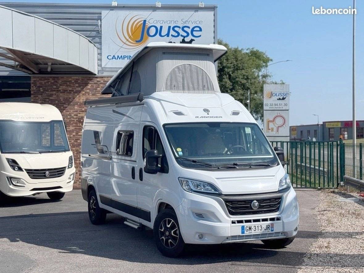 Vue avant de 3/4 Fiat Ducato - Yescapa