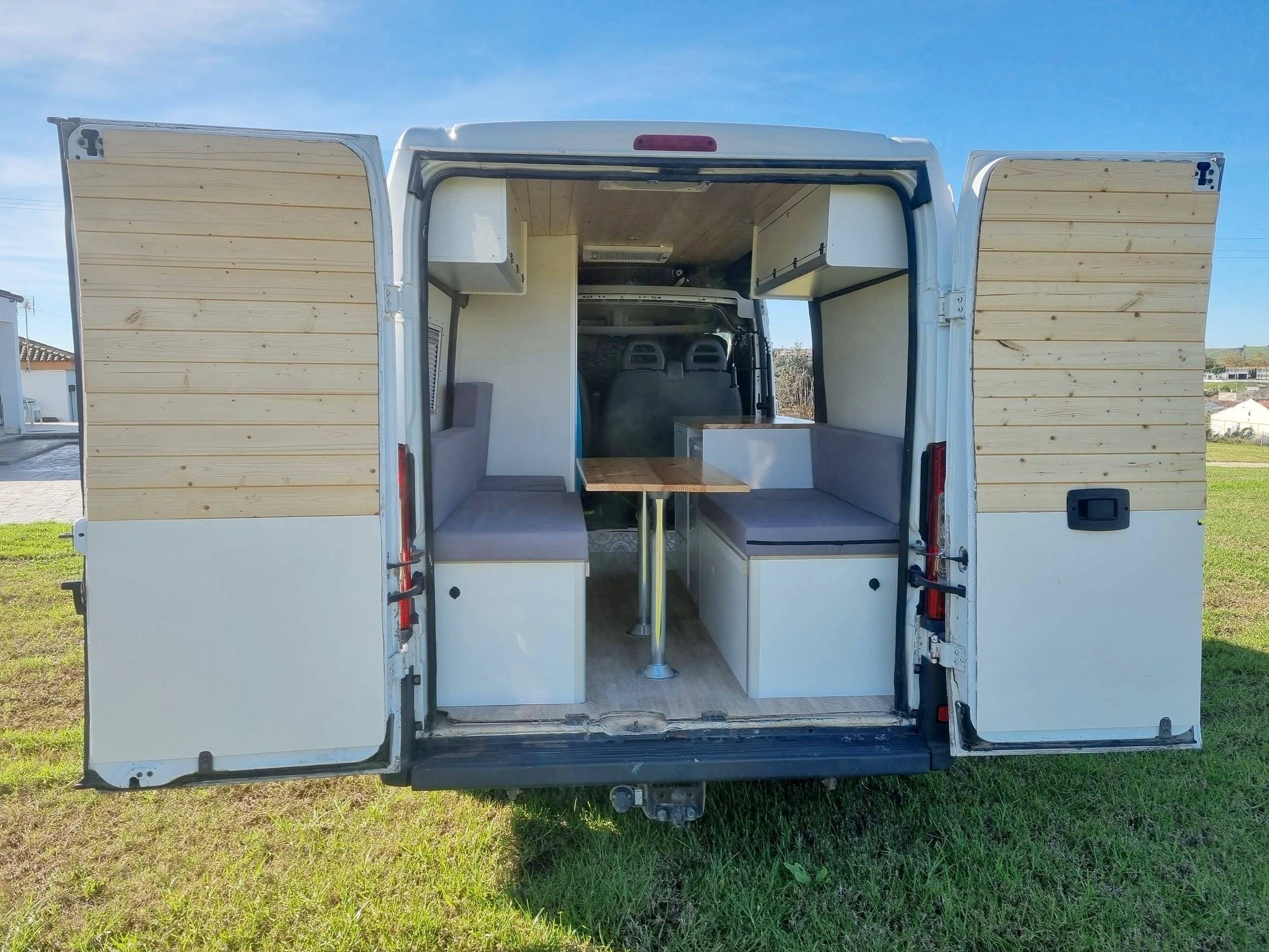 Peugeot boxer 2,2l HDI 120 ch