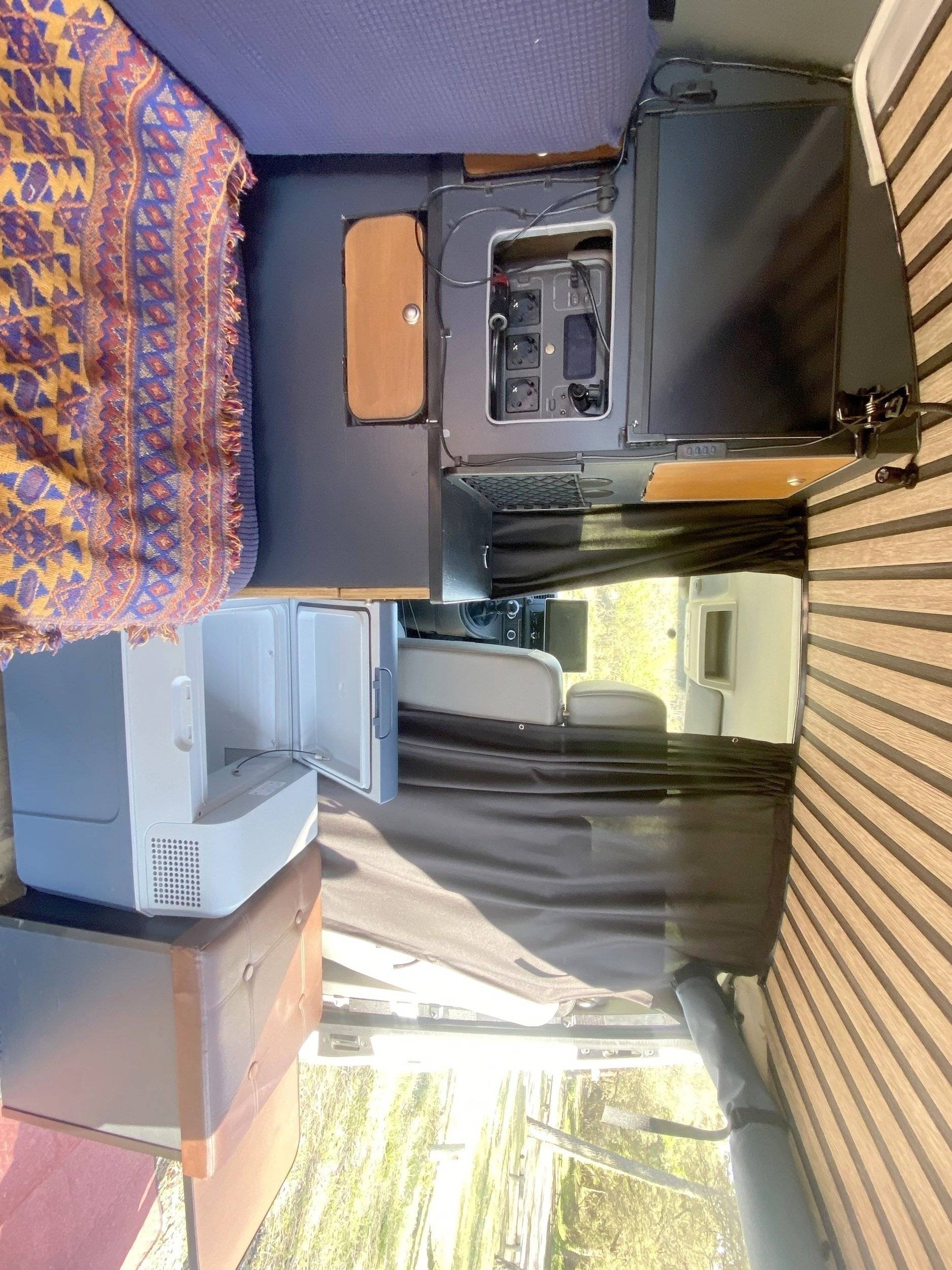 Volkswagen T5 2 l 102 ch