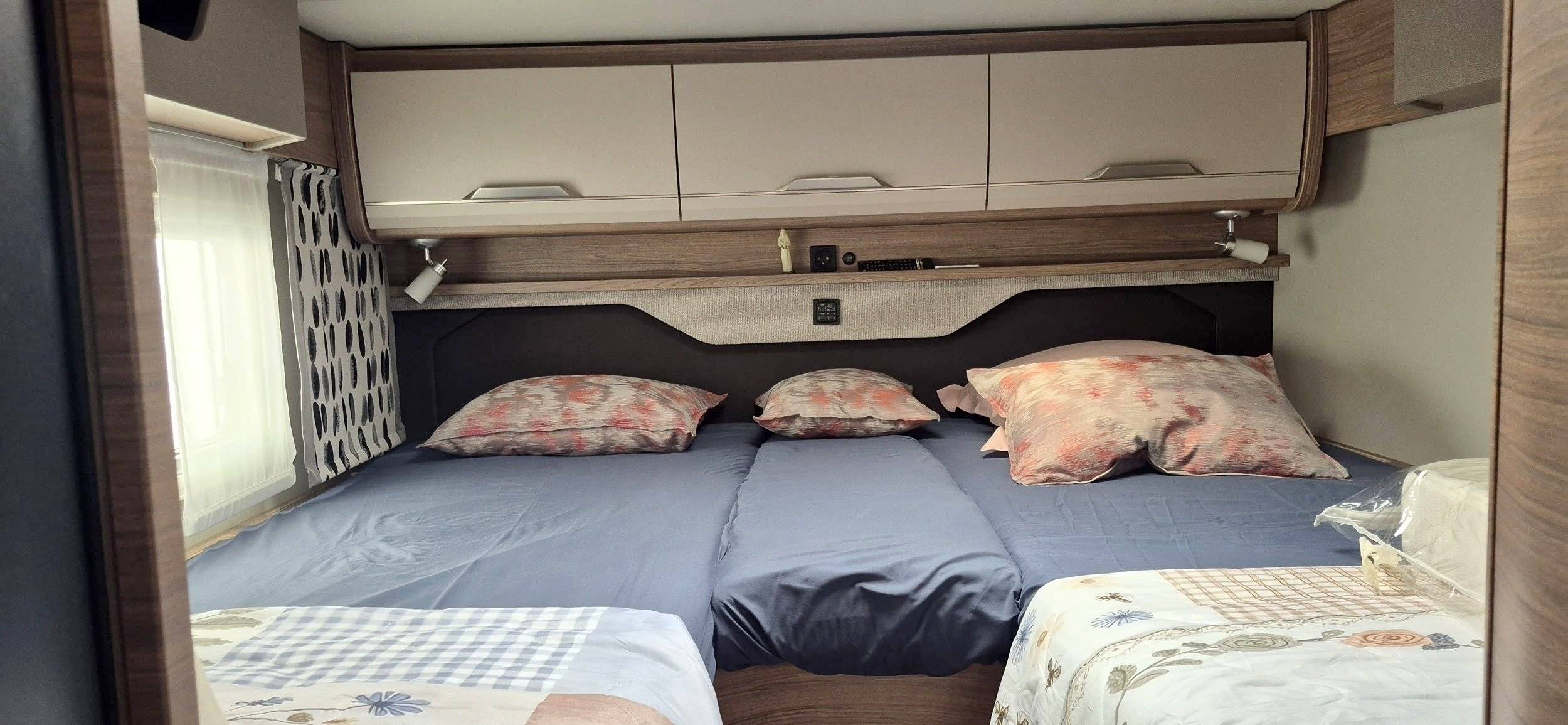 Berth Volkswagen Crafter Autom. 4x4 177 cv - Yescapa