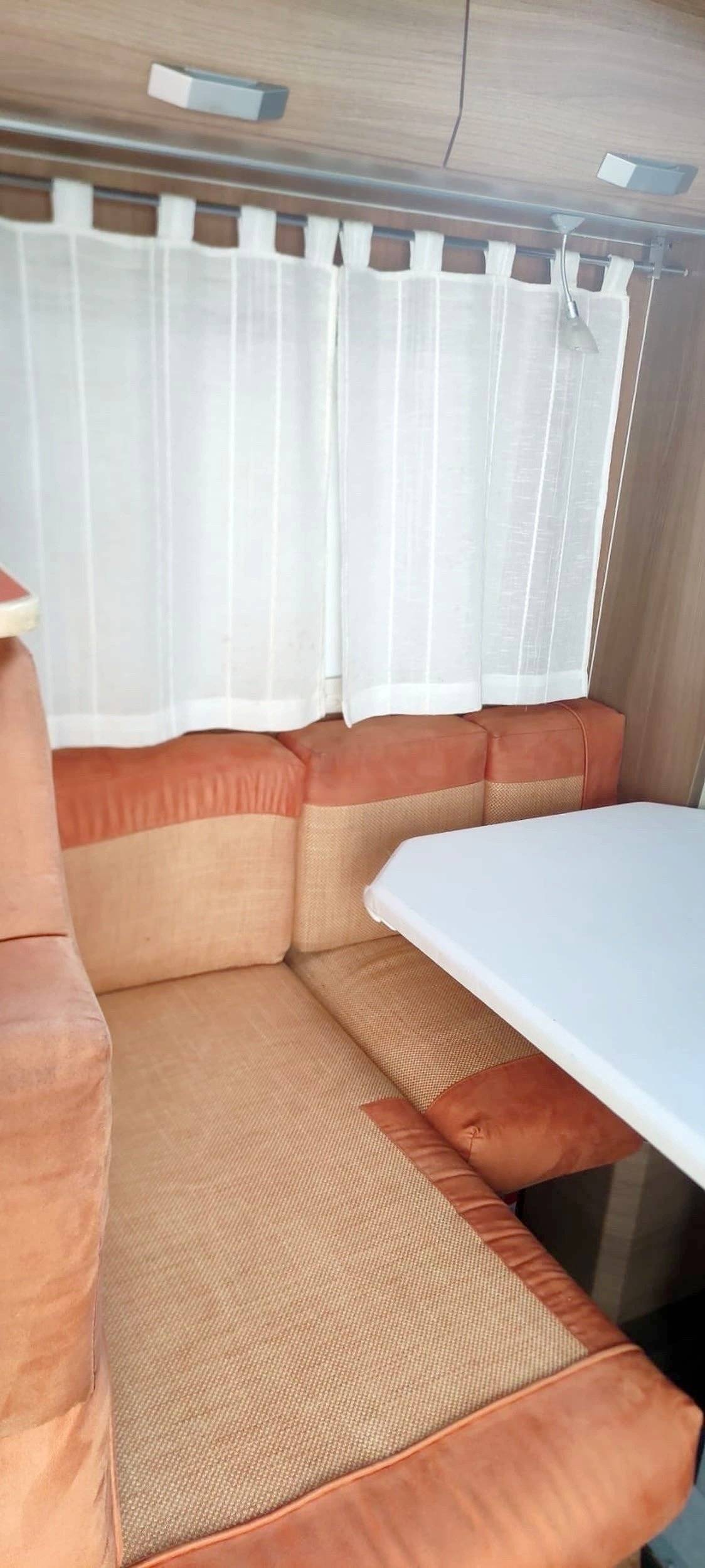 Berth Fiat Ducato 2,2 l Multijet 130 ch. - Yescapa