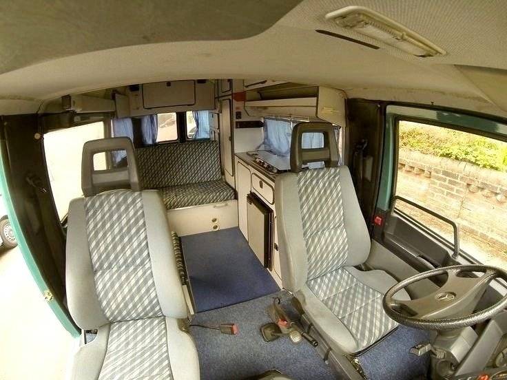Berth Mercedes mb100 - Yescapa