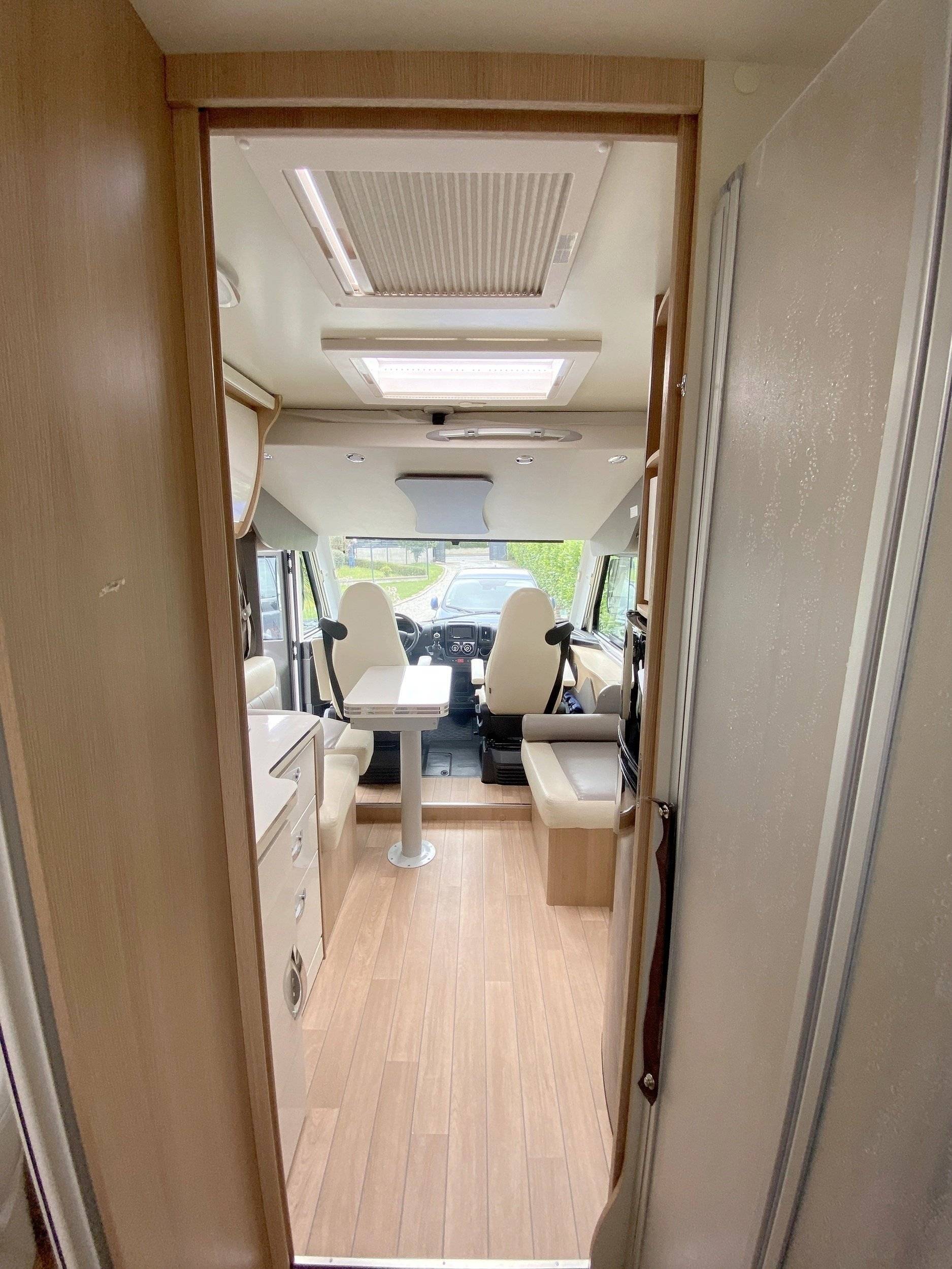 Mclouis NEVIS 372G pack S