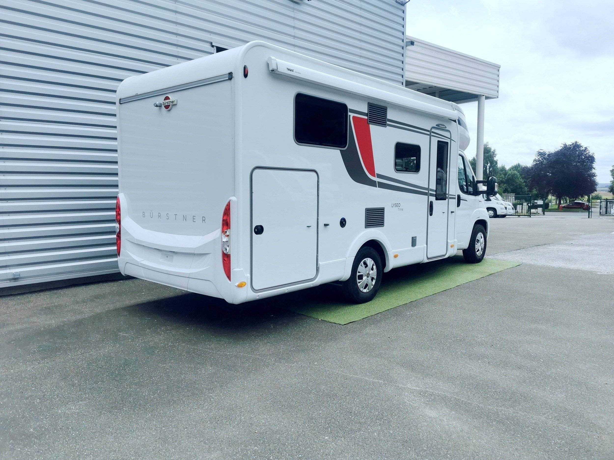 Bürstner Lyseo Time IT 690G