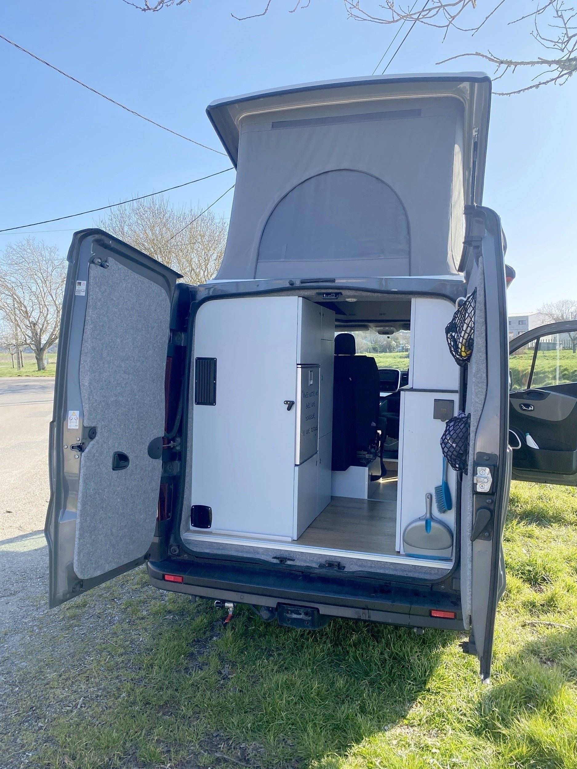 sam'evade Renault Trafic