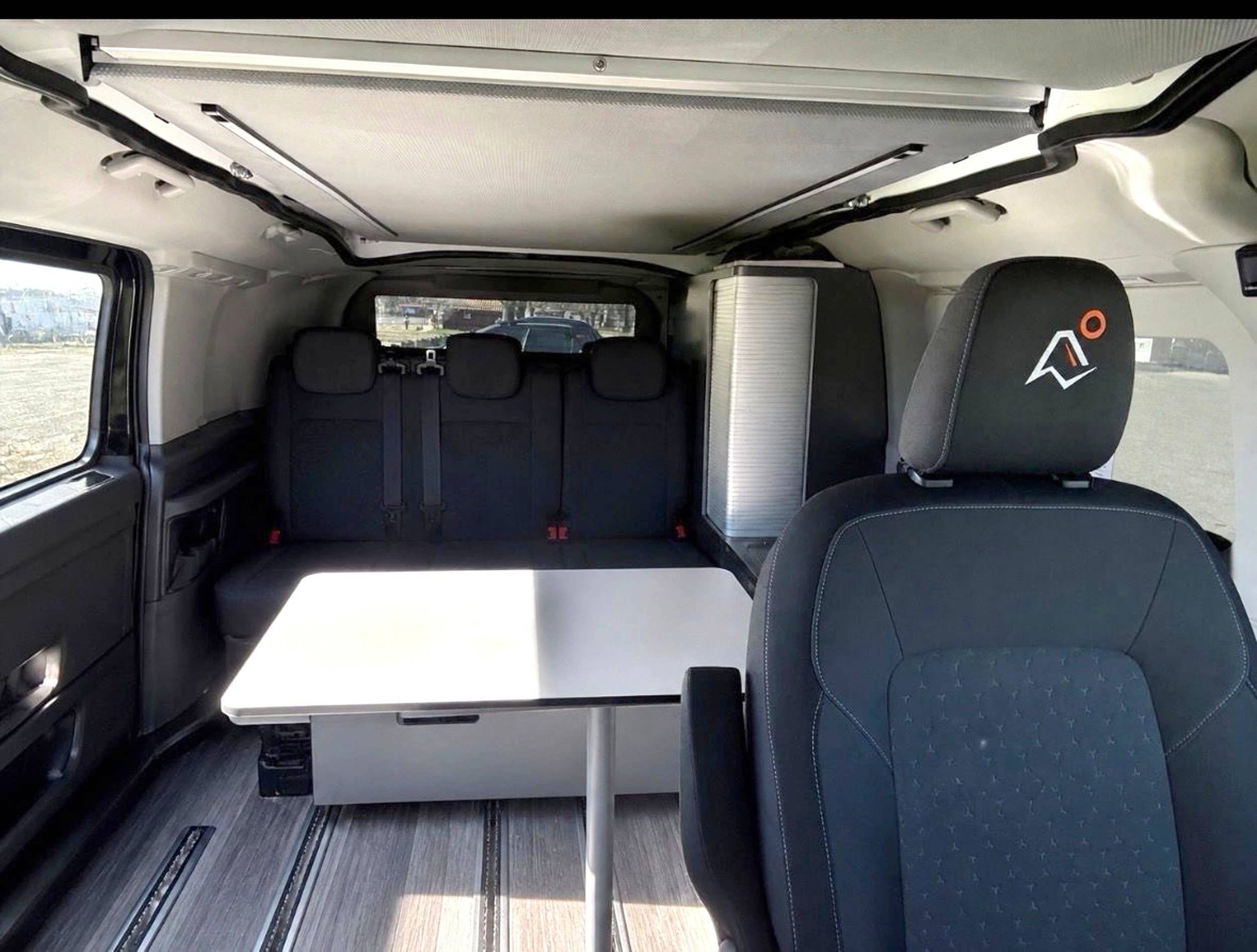Coin repas Ford TOURNEO PANAMA PEAK 10+ - Yescapa
