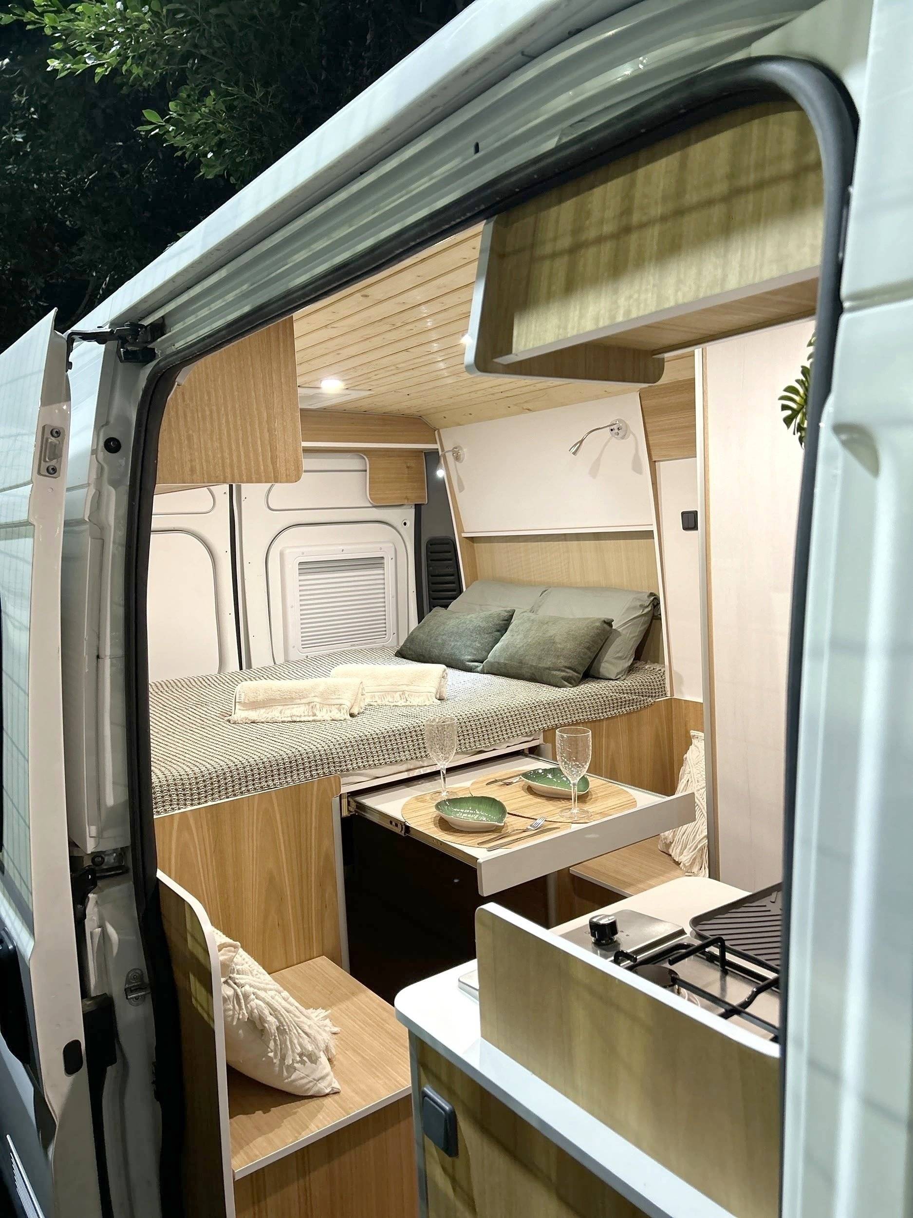 Car Caravane CARAVAN  