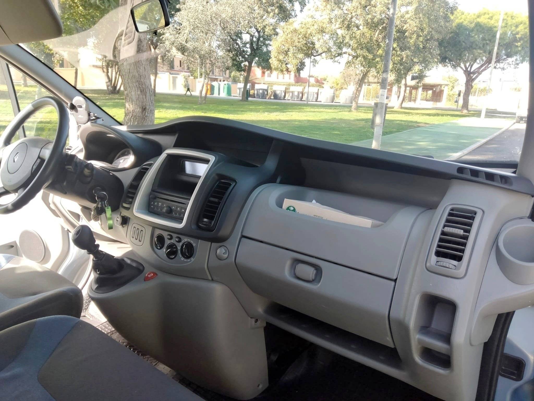 Renault Trafic L2H1 2 l 120 ch