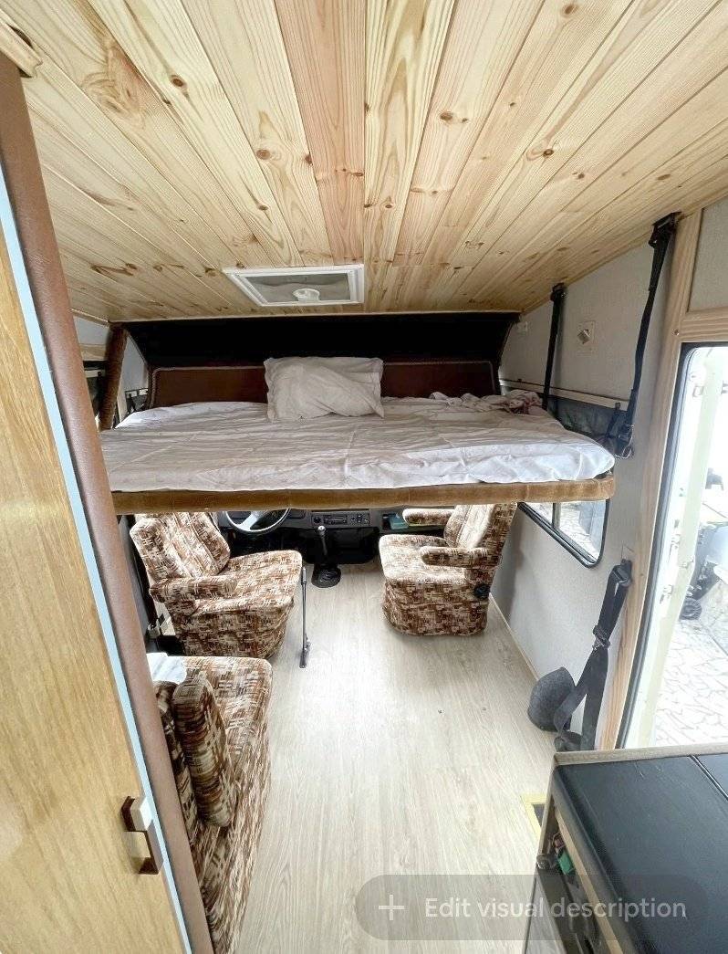 Cabina de condução Ford - Yescapa