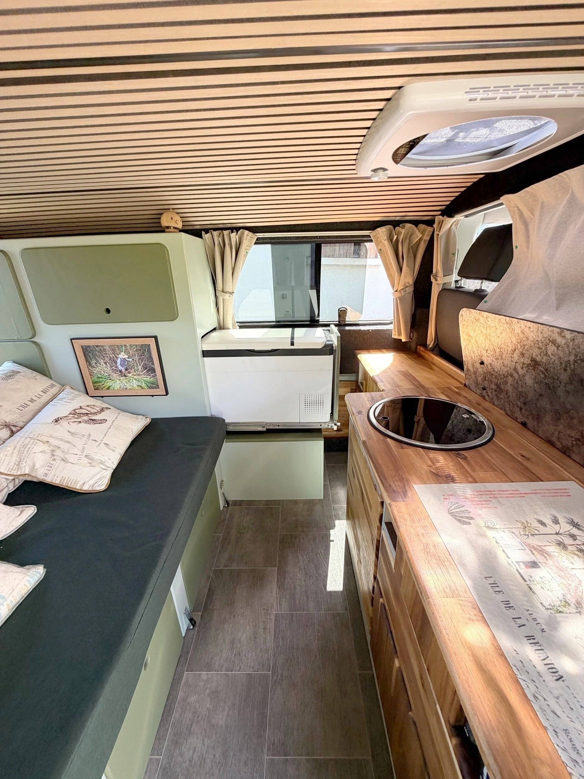 Volkswagen T6 2 l 102 ch