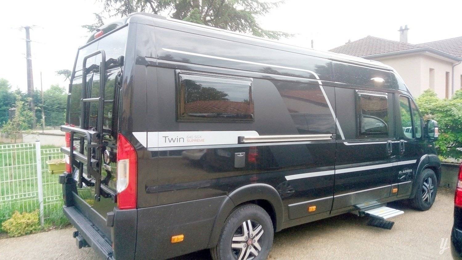 Adria twin 640sgx especial 