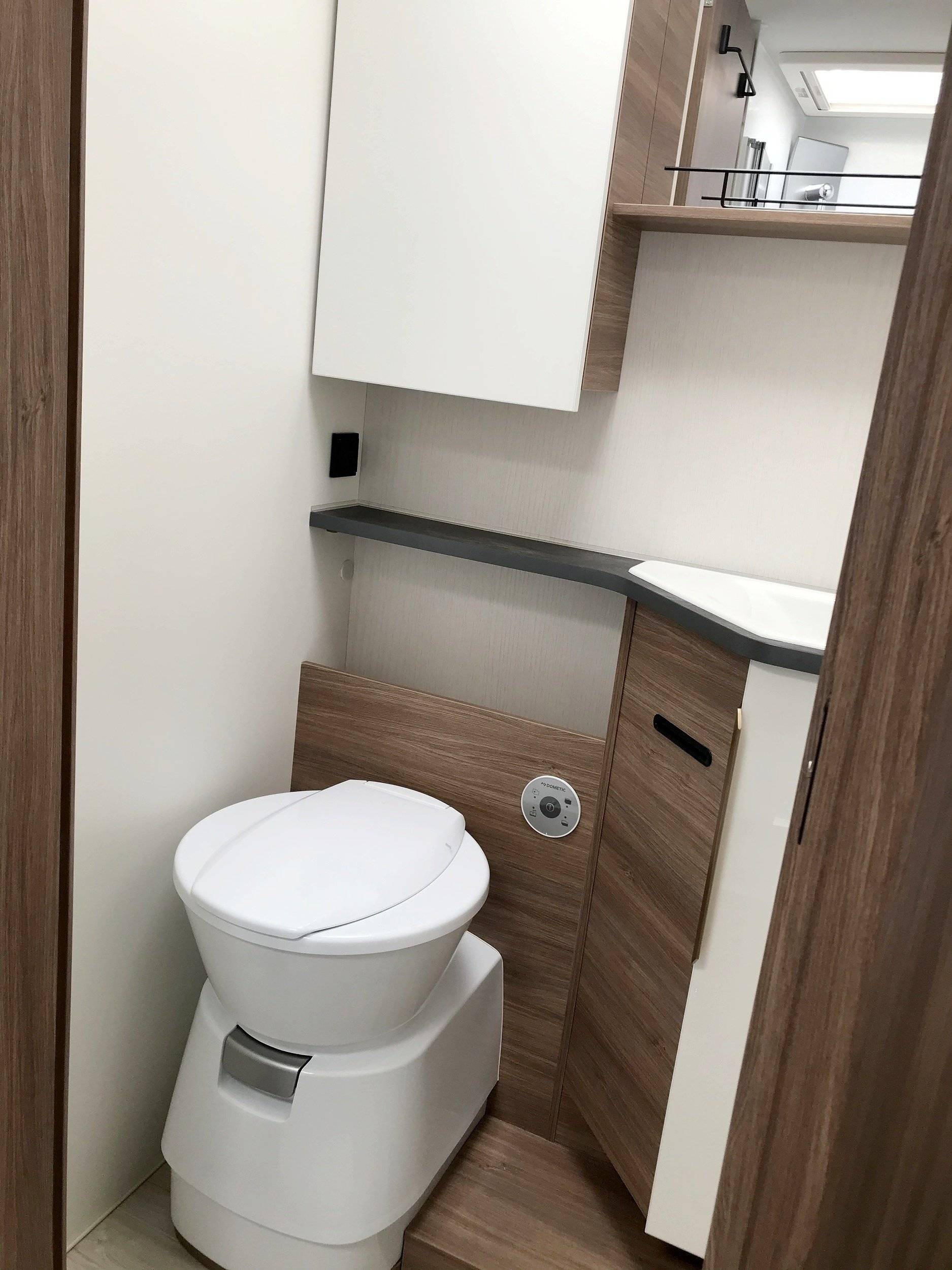 Pilote P746 ESSENTIEL