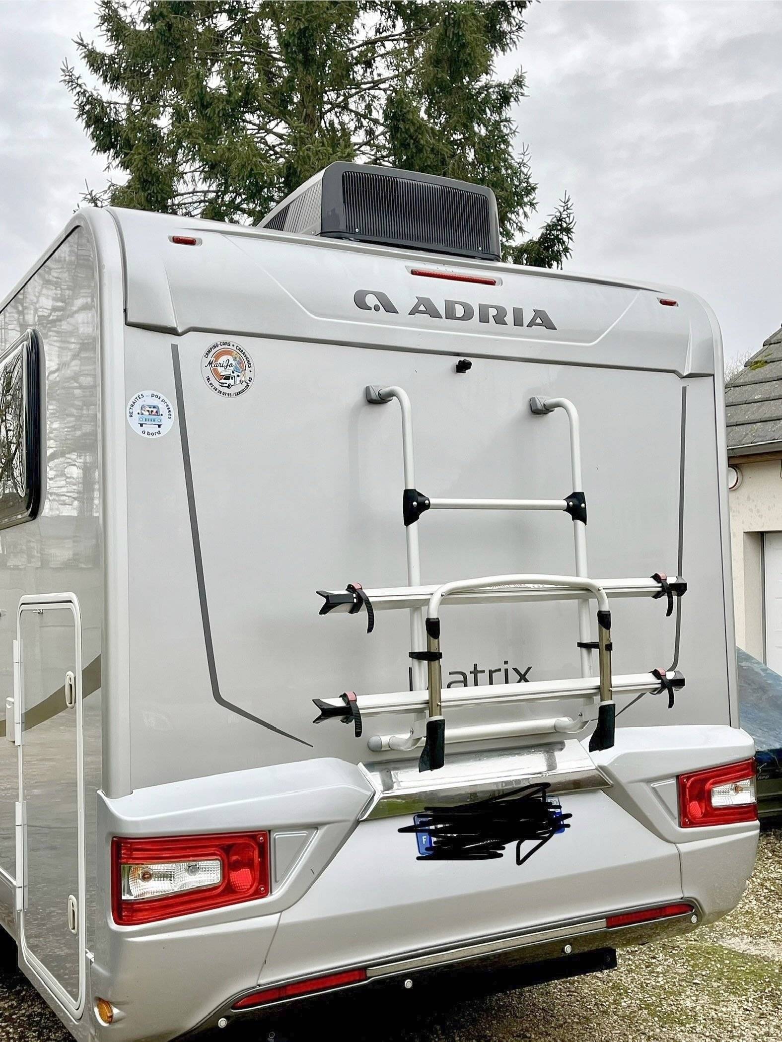 Adria Adria Matrix Axess 670 SL