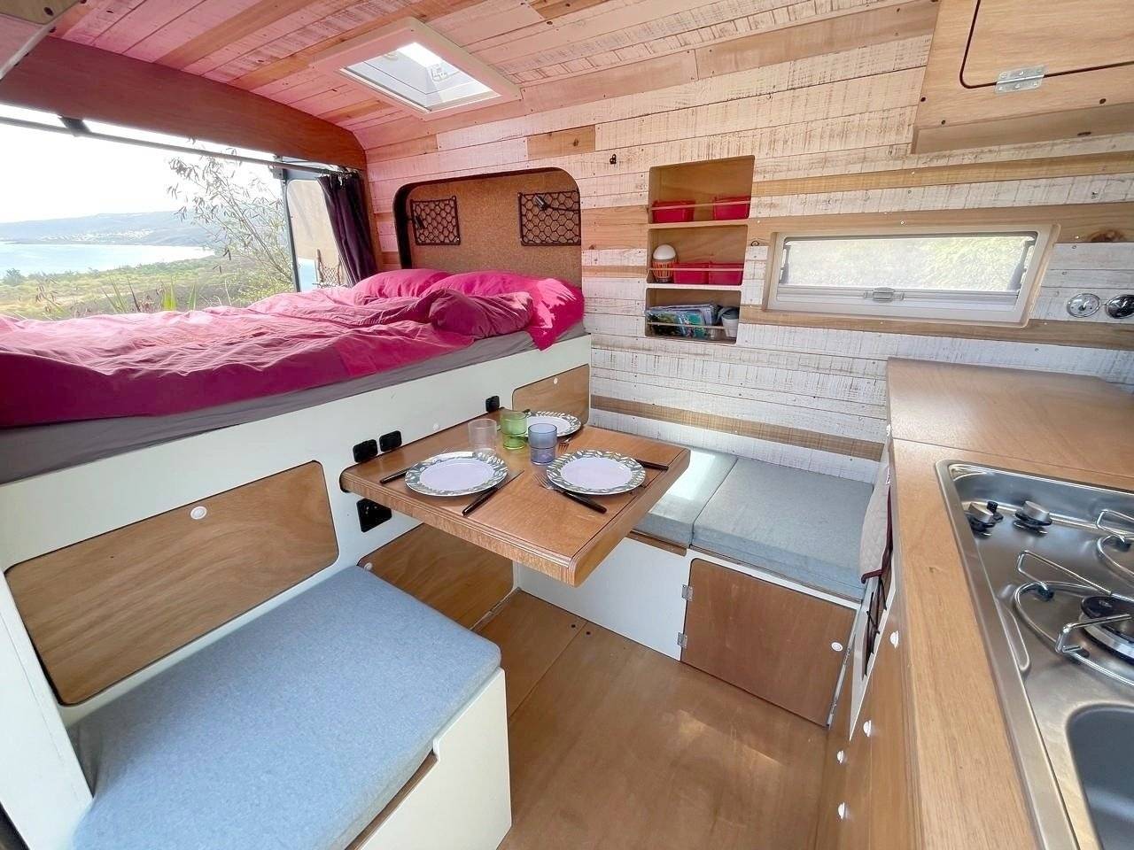 T.H.O.M. FORD TRANSIT 2T L2H2 TDCI 130CH