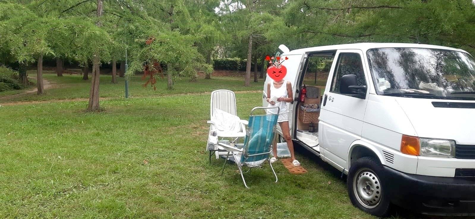 Custo Van Transporter