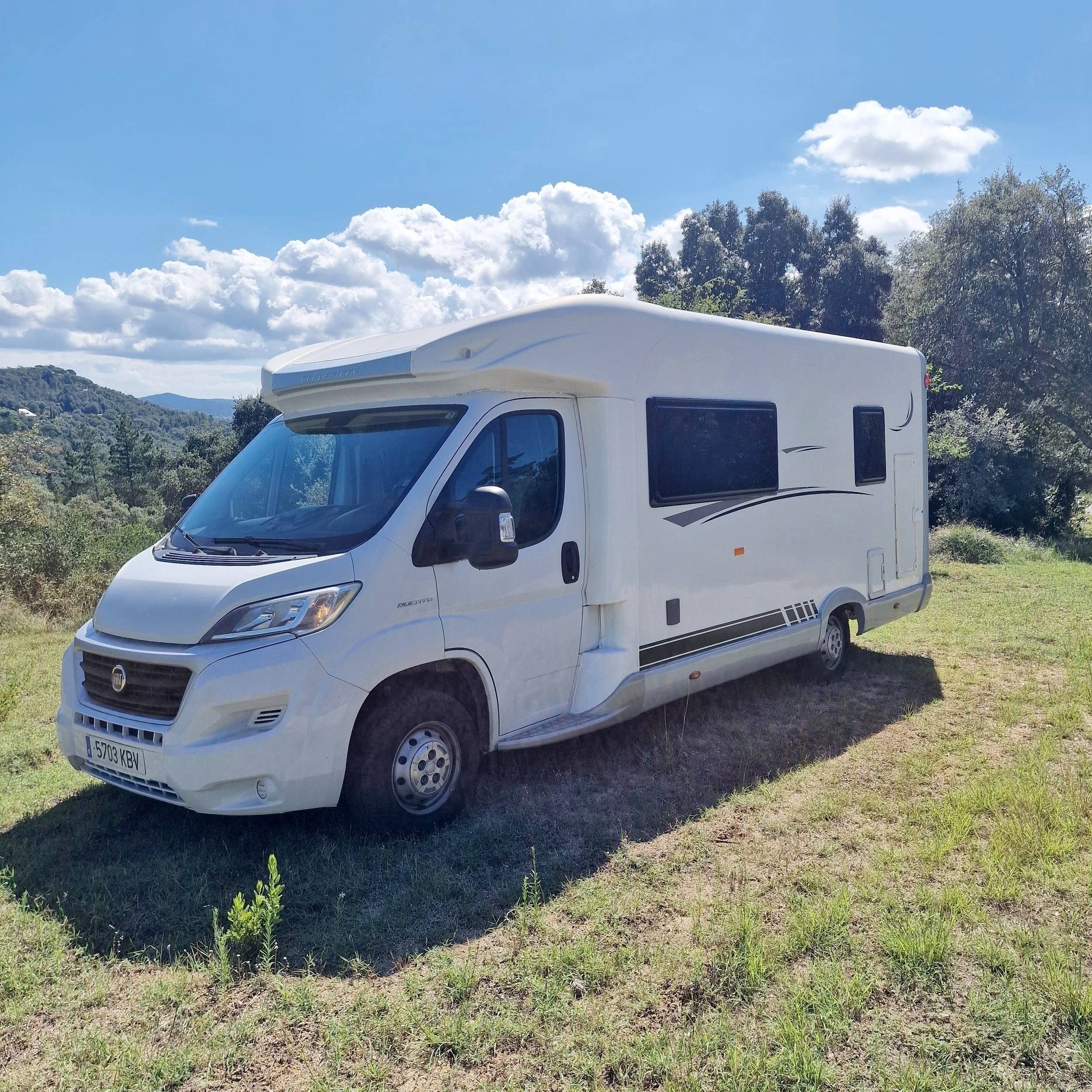 AcrossCar Aero 660LD