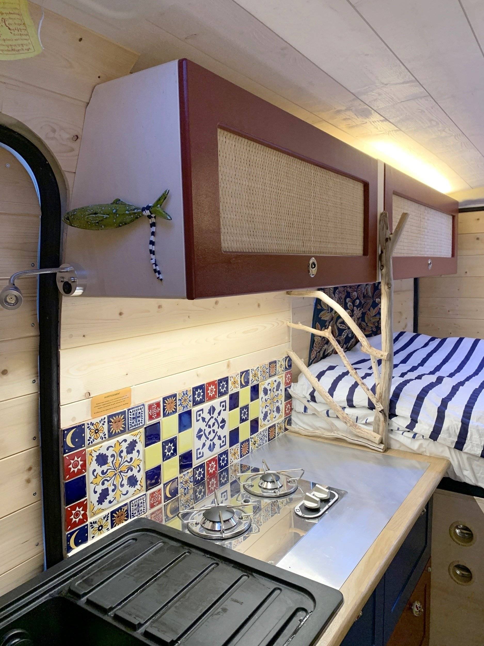 en camionette suzette Peugeot boxer